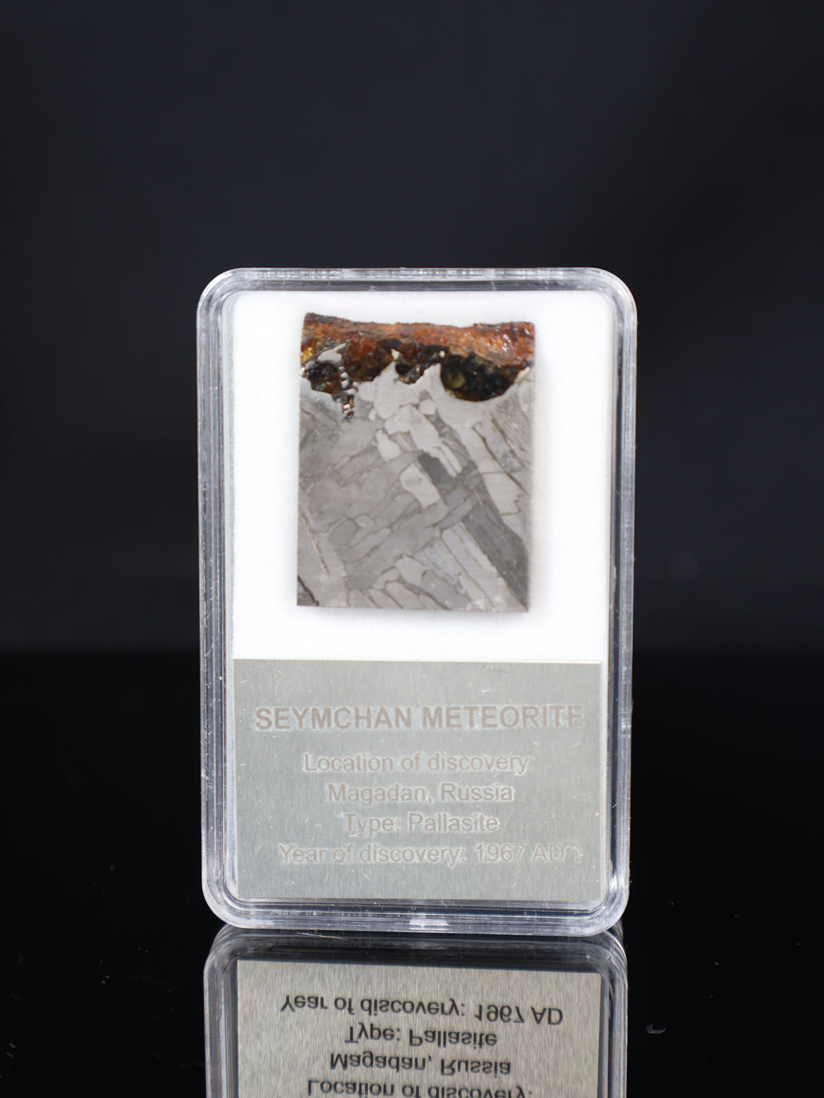 SEYMCHAN METEORITE, RUSSIA. DISPLAY BOX. 10,7 GRAMS.