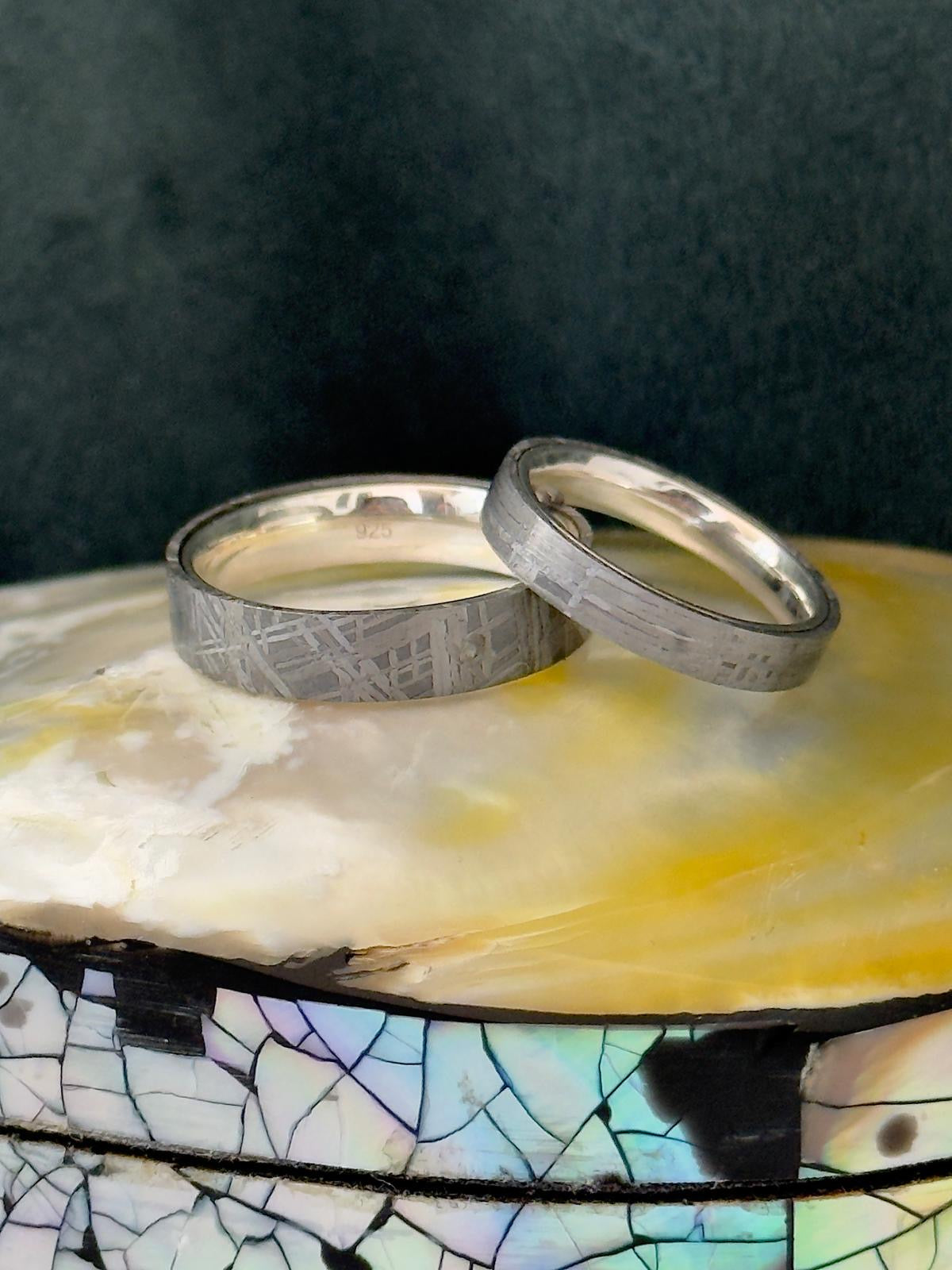 INTERSTELLAR - MUONIONALUSTA METEORITE & SILVER 925
