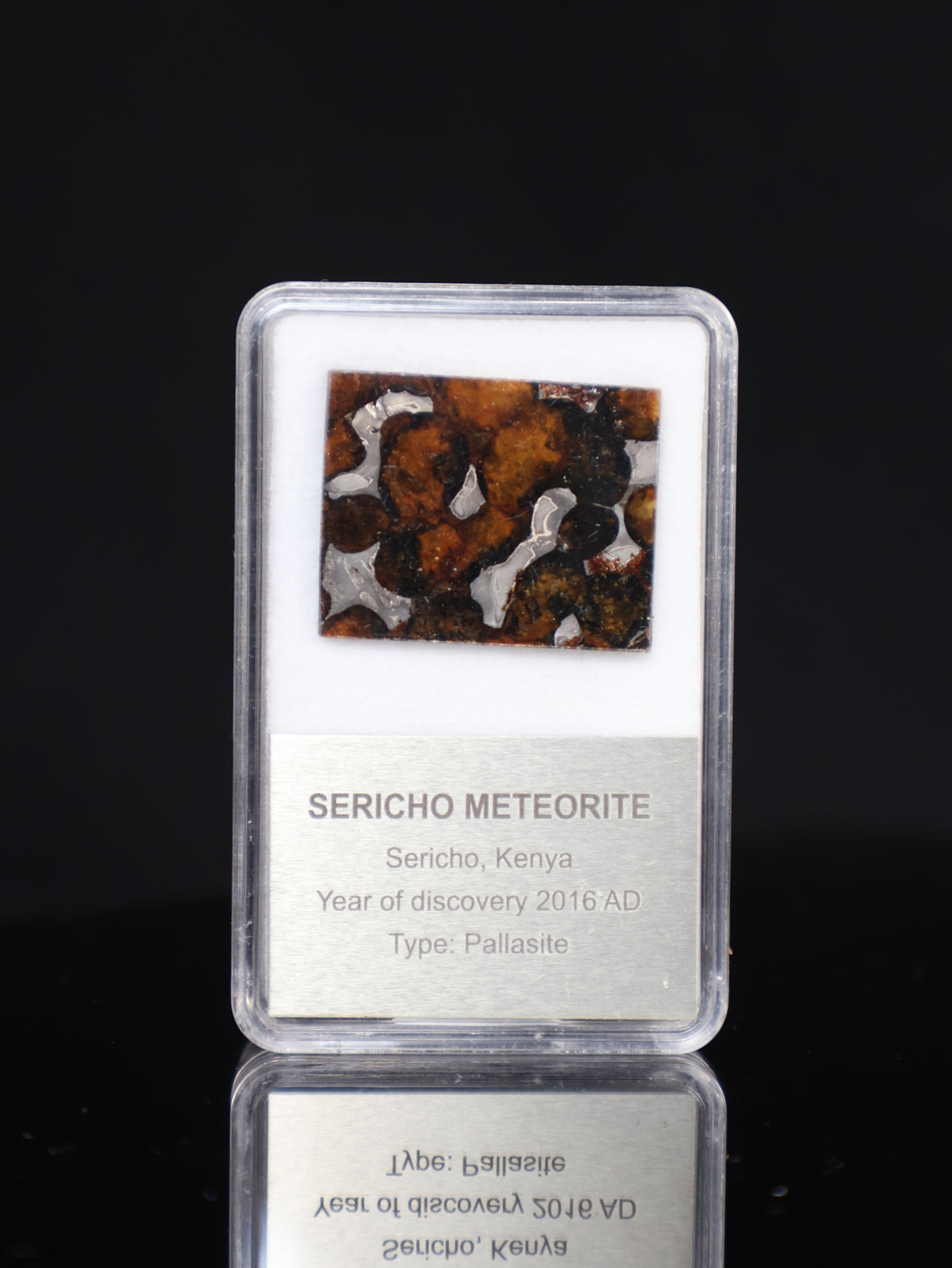 SERICHO METEORITE, KENYA. DISPLAY BOX. 5 GRAMS.