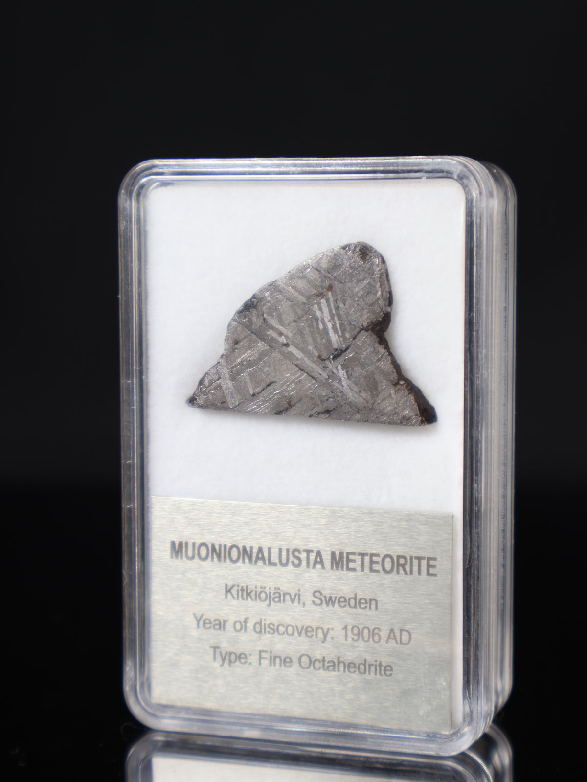 MUONIONALUSTA METEORITE, SWEDEN. DISPLAY BOX. 4,3 GRAMS.