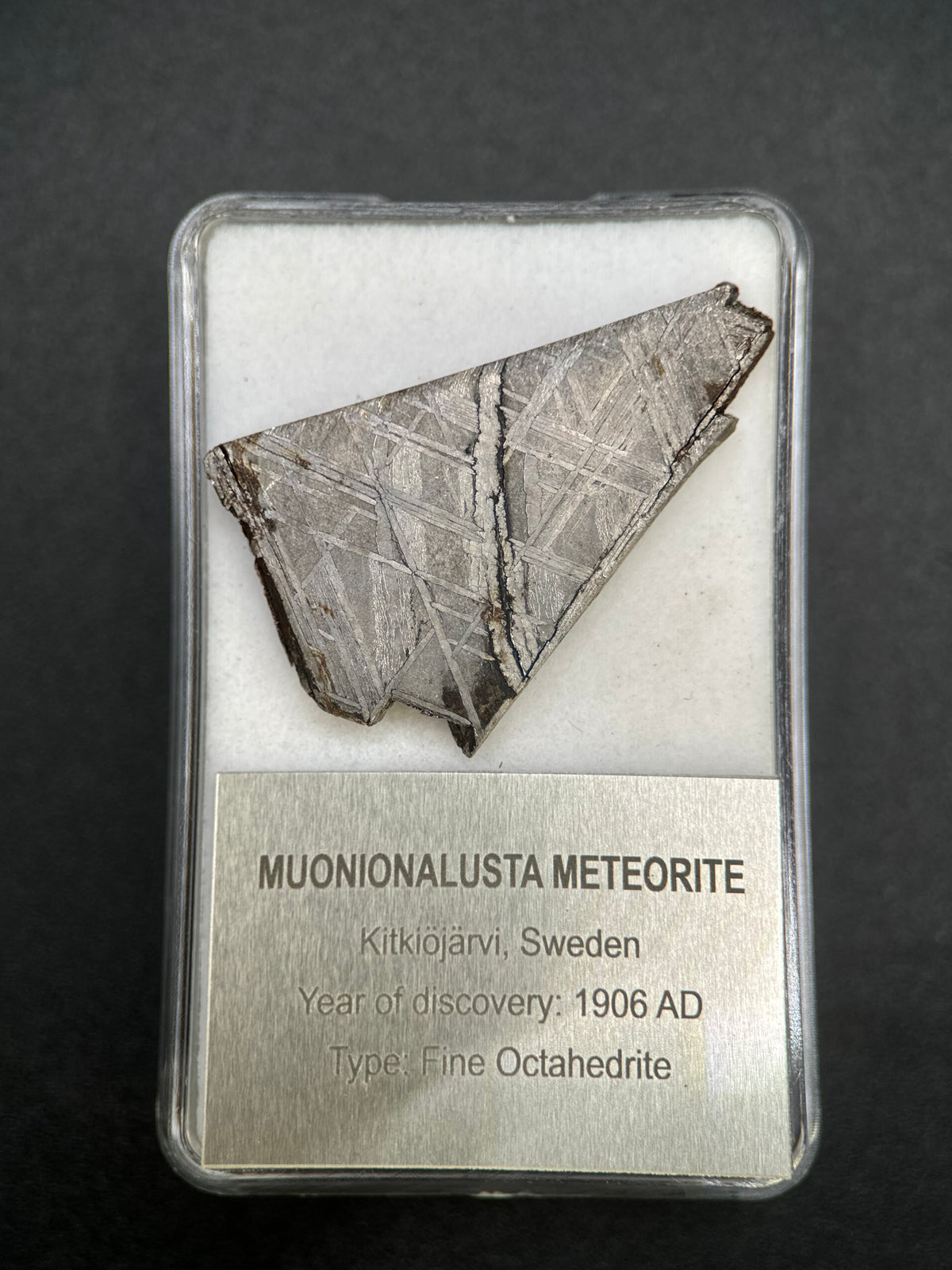 MUONIONALUSTA METEORITE, SWEDEN. DISPLAY BOX. 8,3 GRAMS.