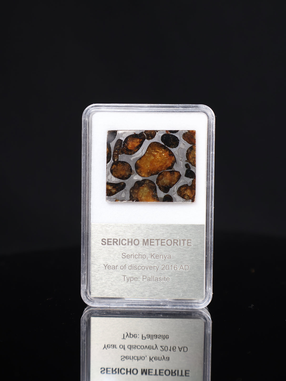 SERICHO METEORITE, KENYA. DISPLAY BOX. 5 GRAMS.