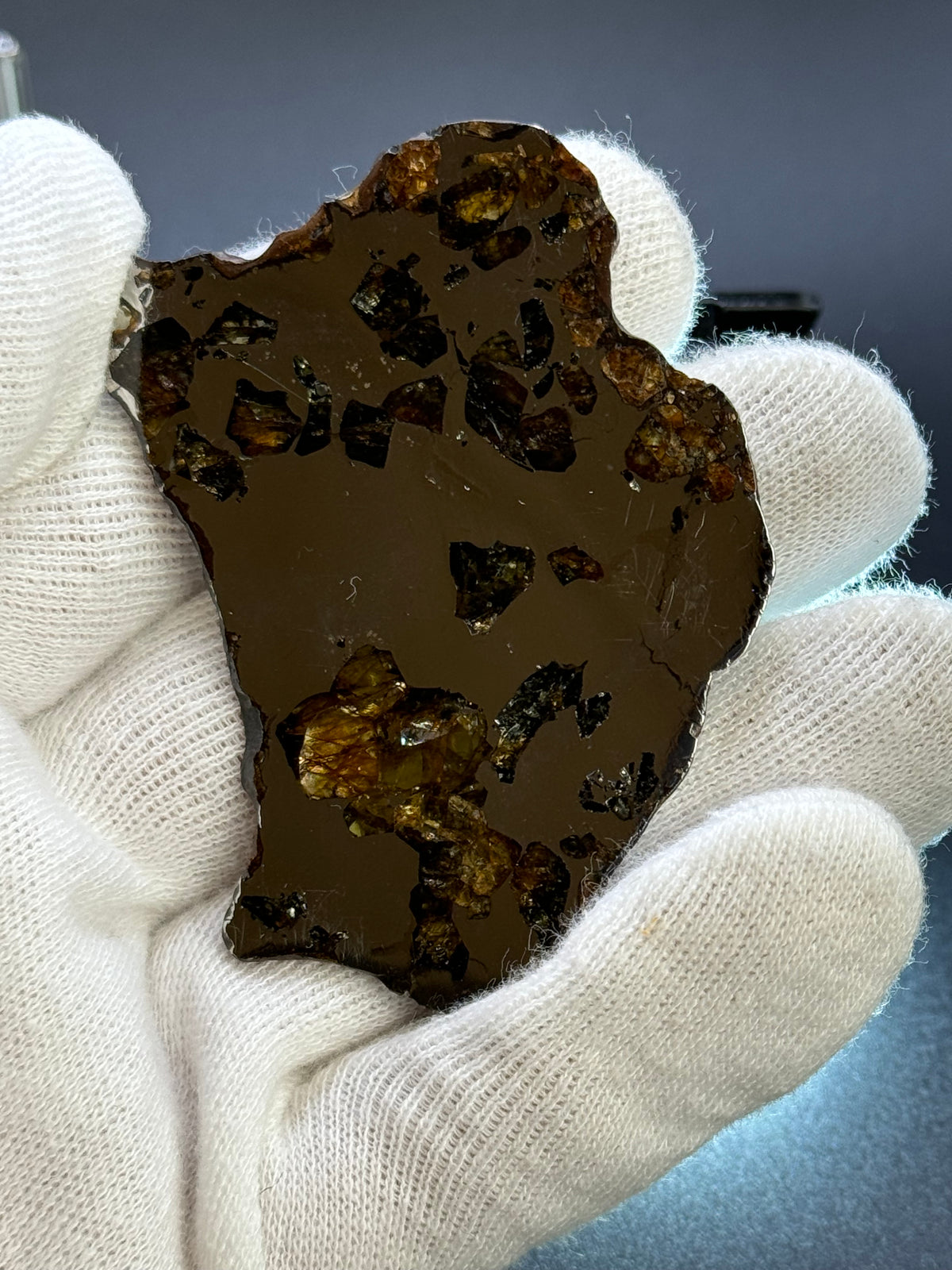 SEYMCHAN METEORITE, MAGADAN REGION, RUSSIA. 30,4 GRAMS.