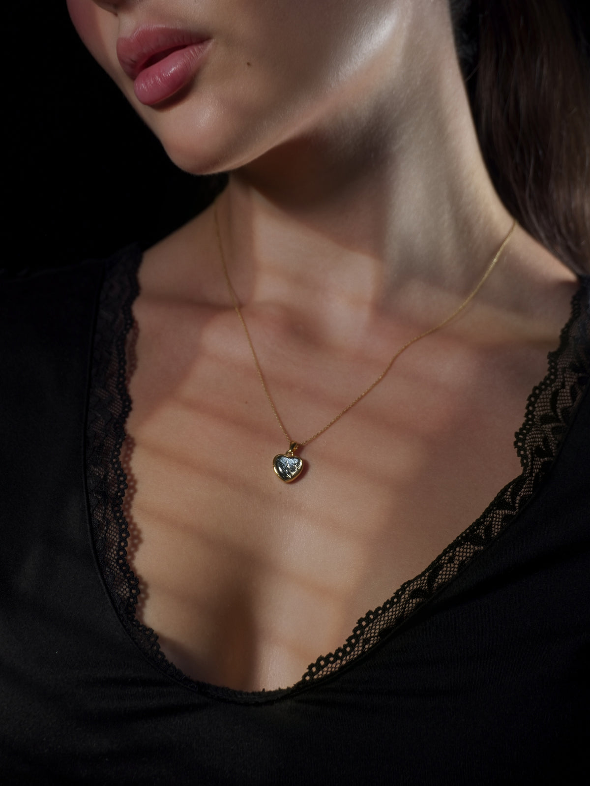 Gold Plated Muonionalusta Heart Pendant