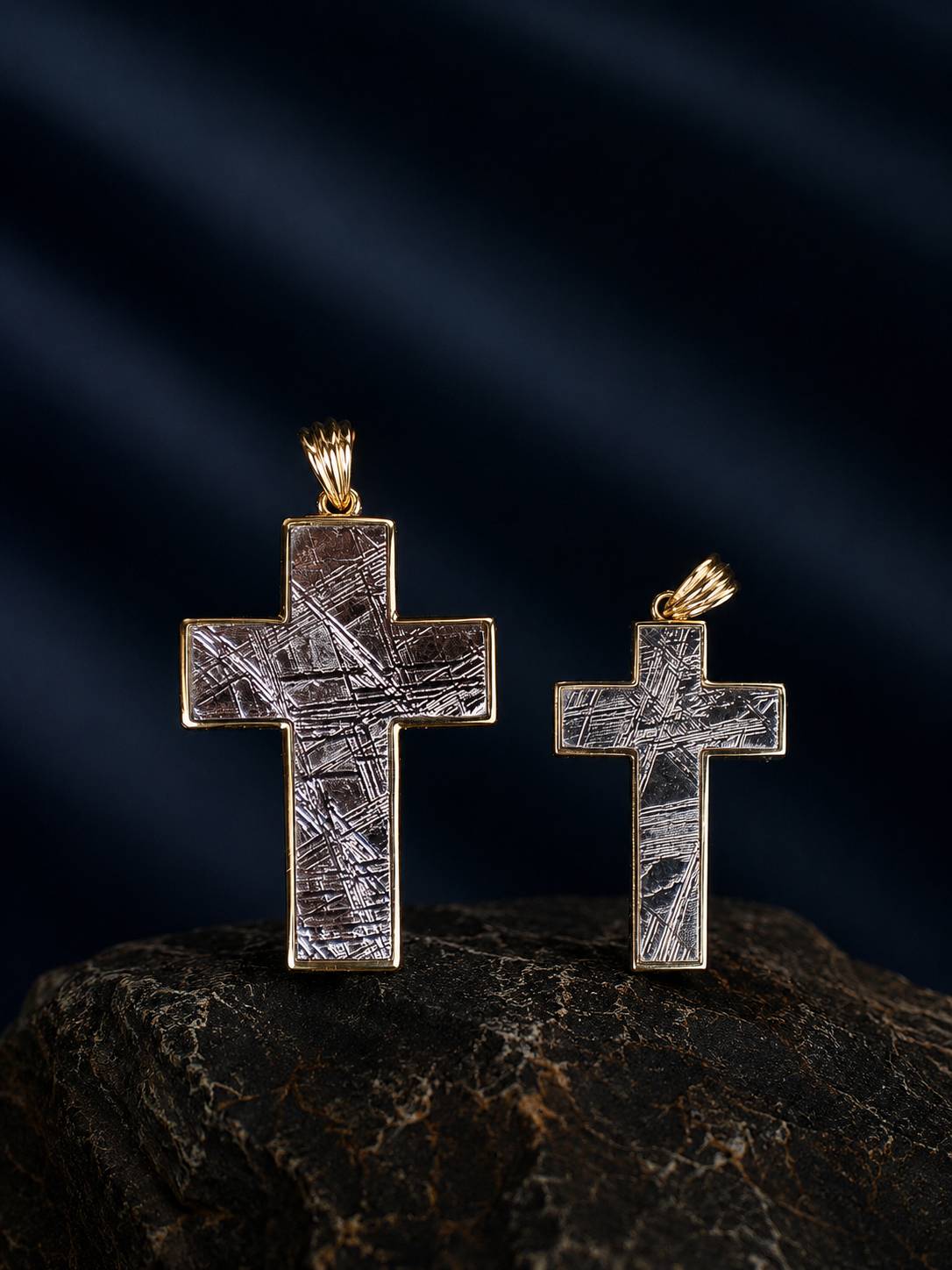 Muonionalusta meteorite cross pendant with silver 925 gold plated frame