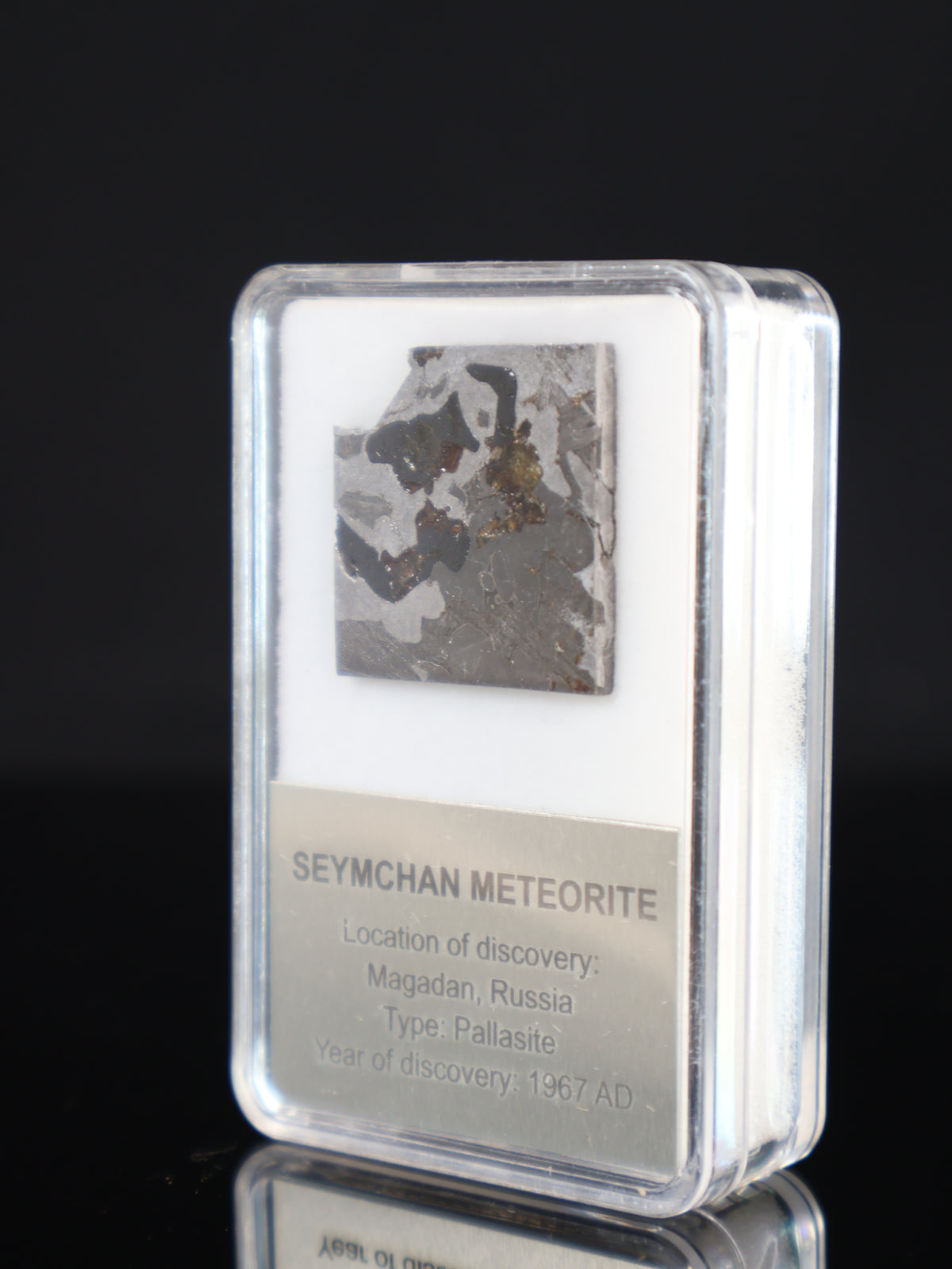 SEYMCHAN METEORITE, RUSSIA. DISPLAY BOX. 6,3 GRAMS.