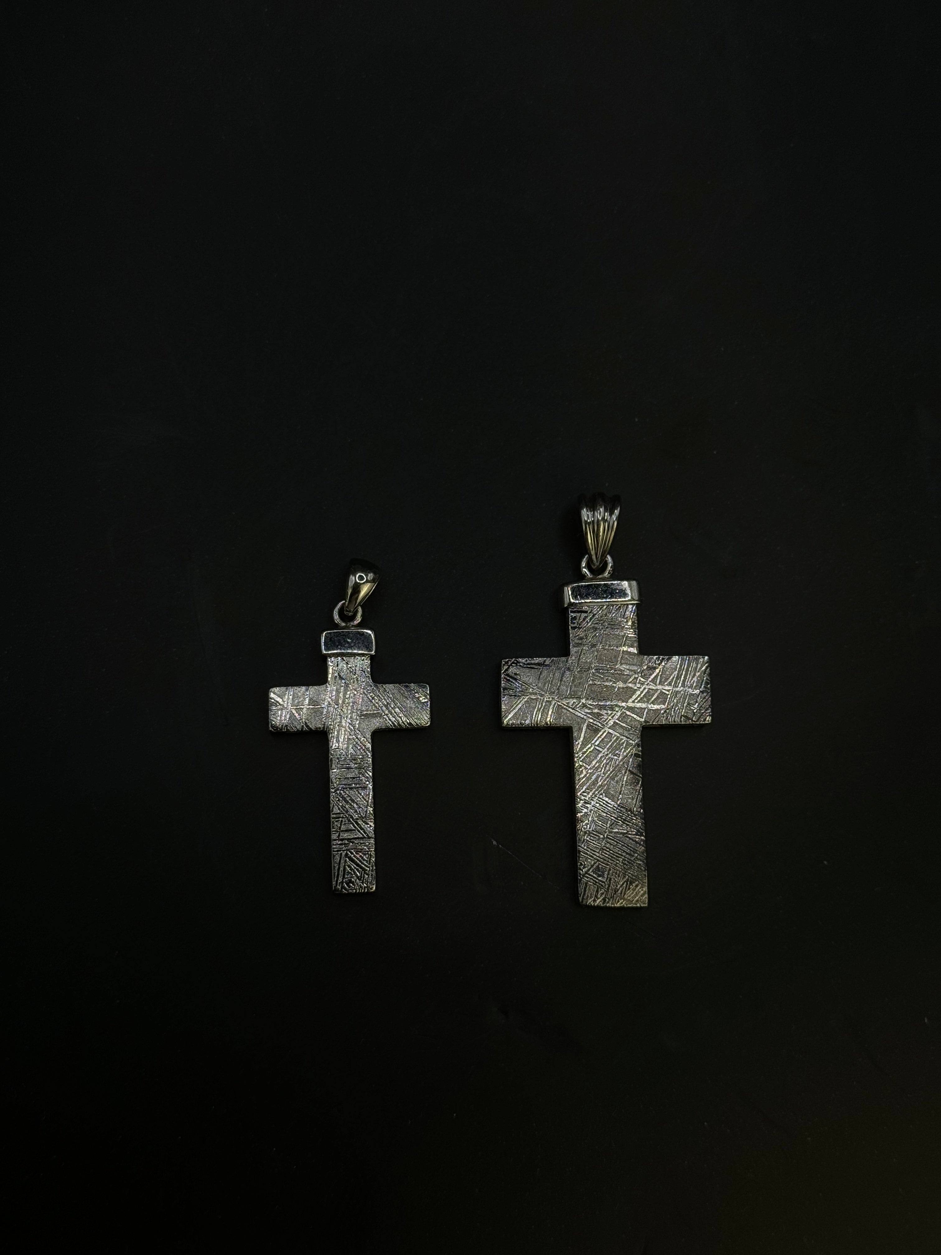 Muonionalusta Meteorite Cross pendant