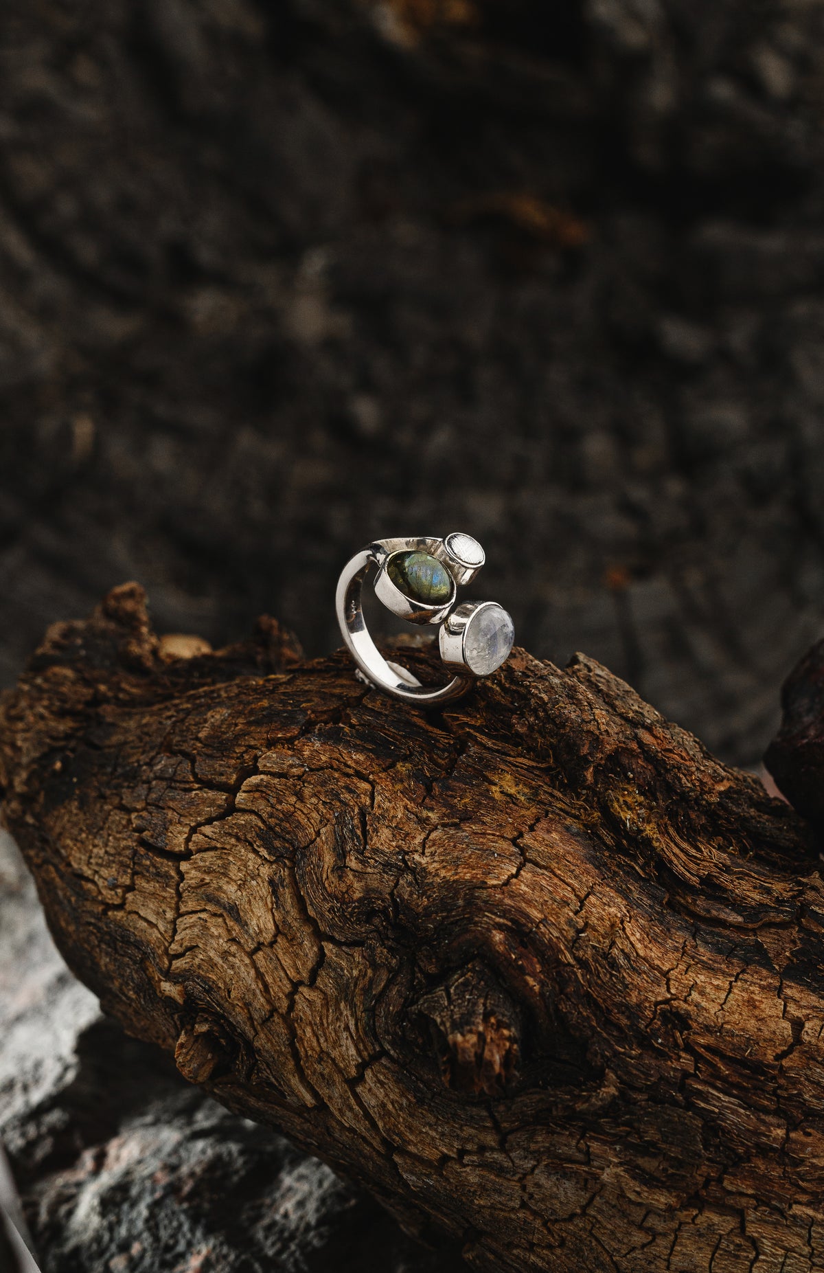 Ring Universe, with Muonionalusta meteorite, moon stone and amethyst.