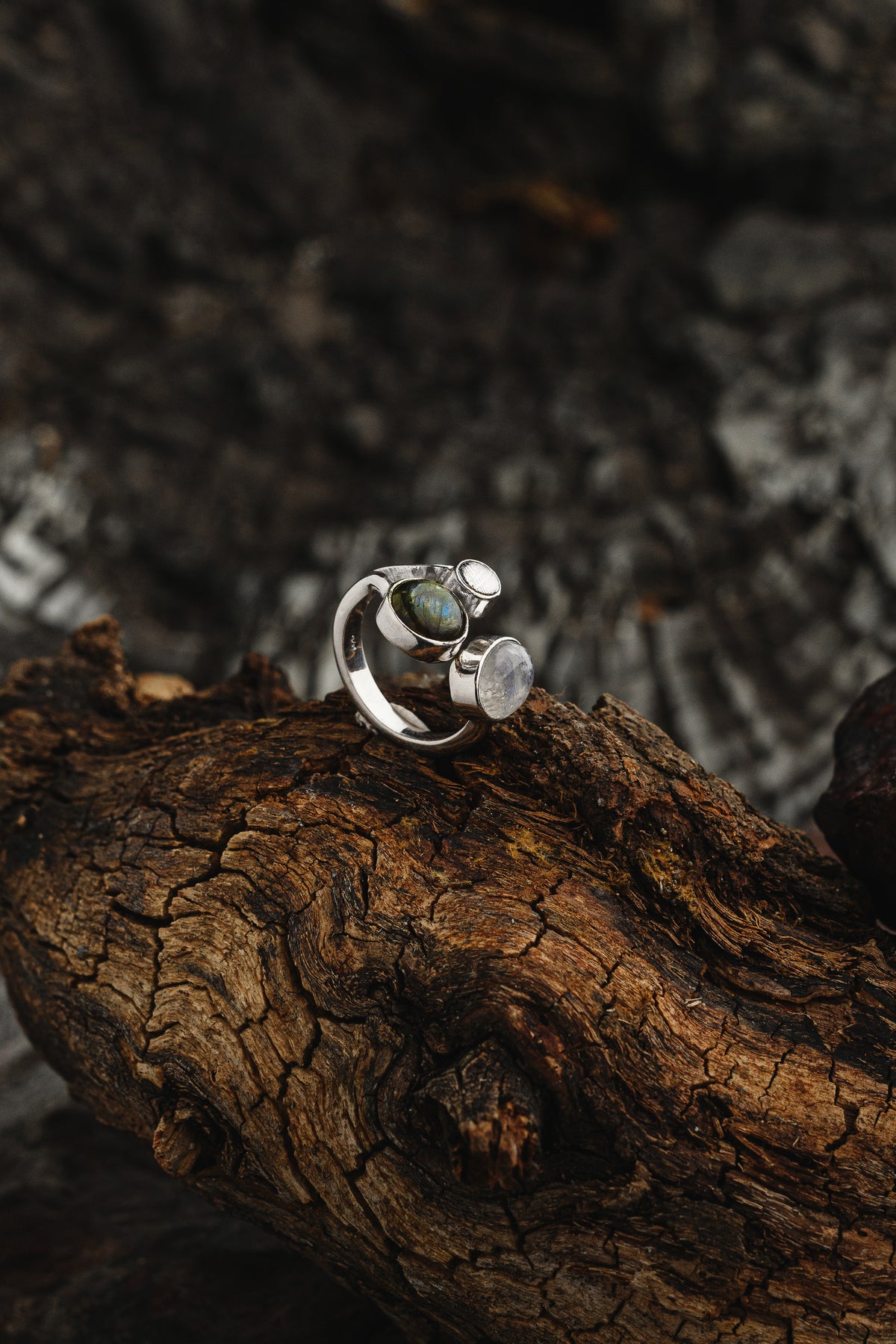 Ring Universe, with Muonionalusta meteorite, moon stone and amethyst.