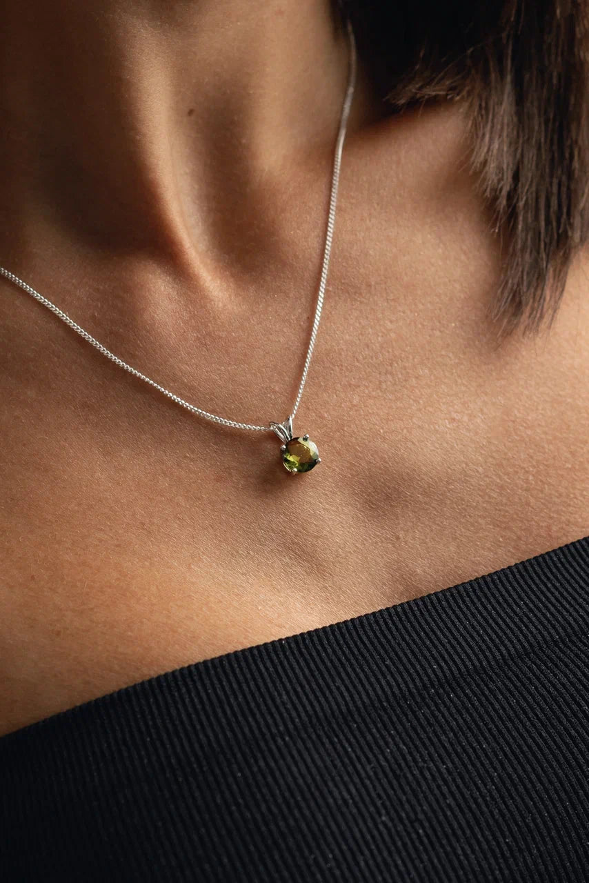 Moldavite Faceted pendant "Dragon’s Eye"