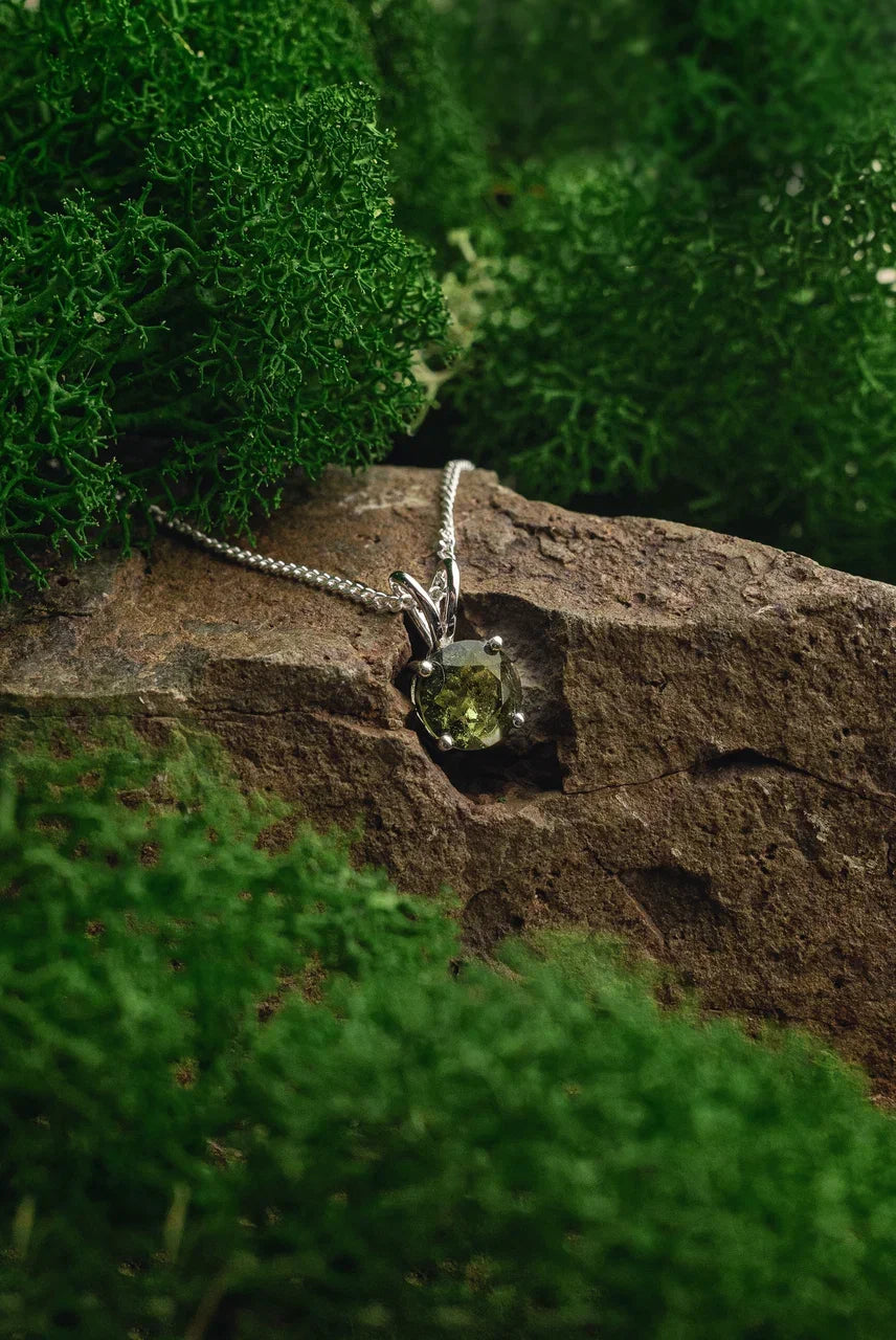Moldavite Faceted pendant "Dragon’s Eye"