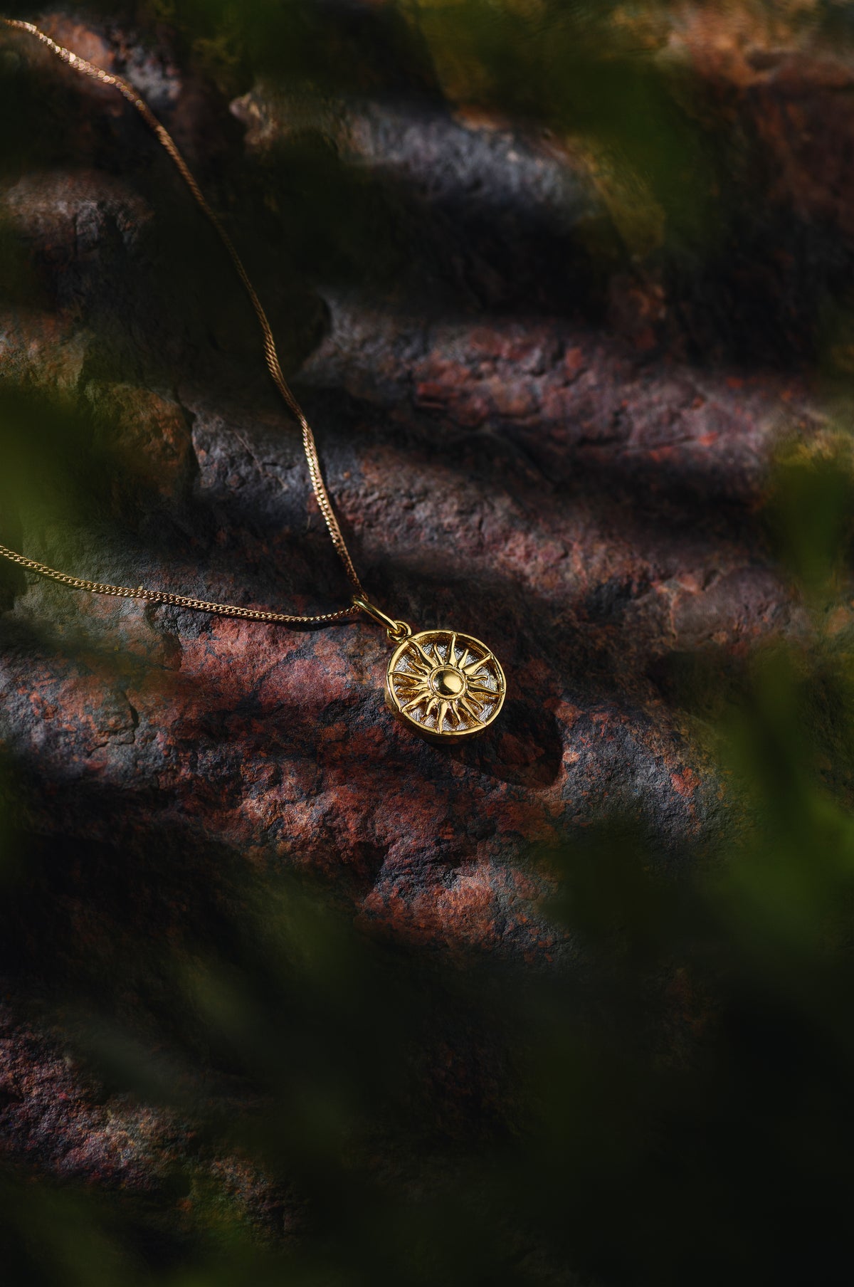 Muonionalusta meteorite pendant, Sun pendant, 18k gold plated.