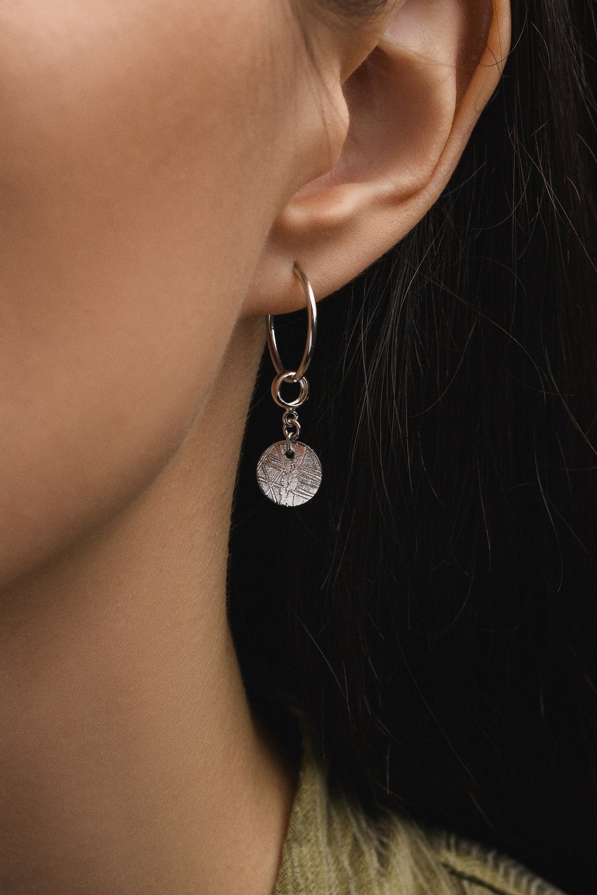 Muonionalusta meteorite Sirius earrings