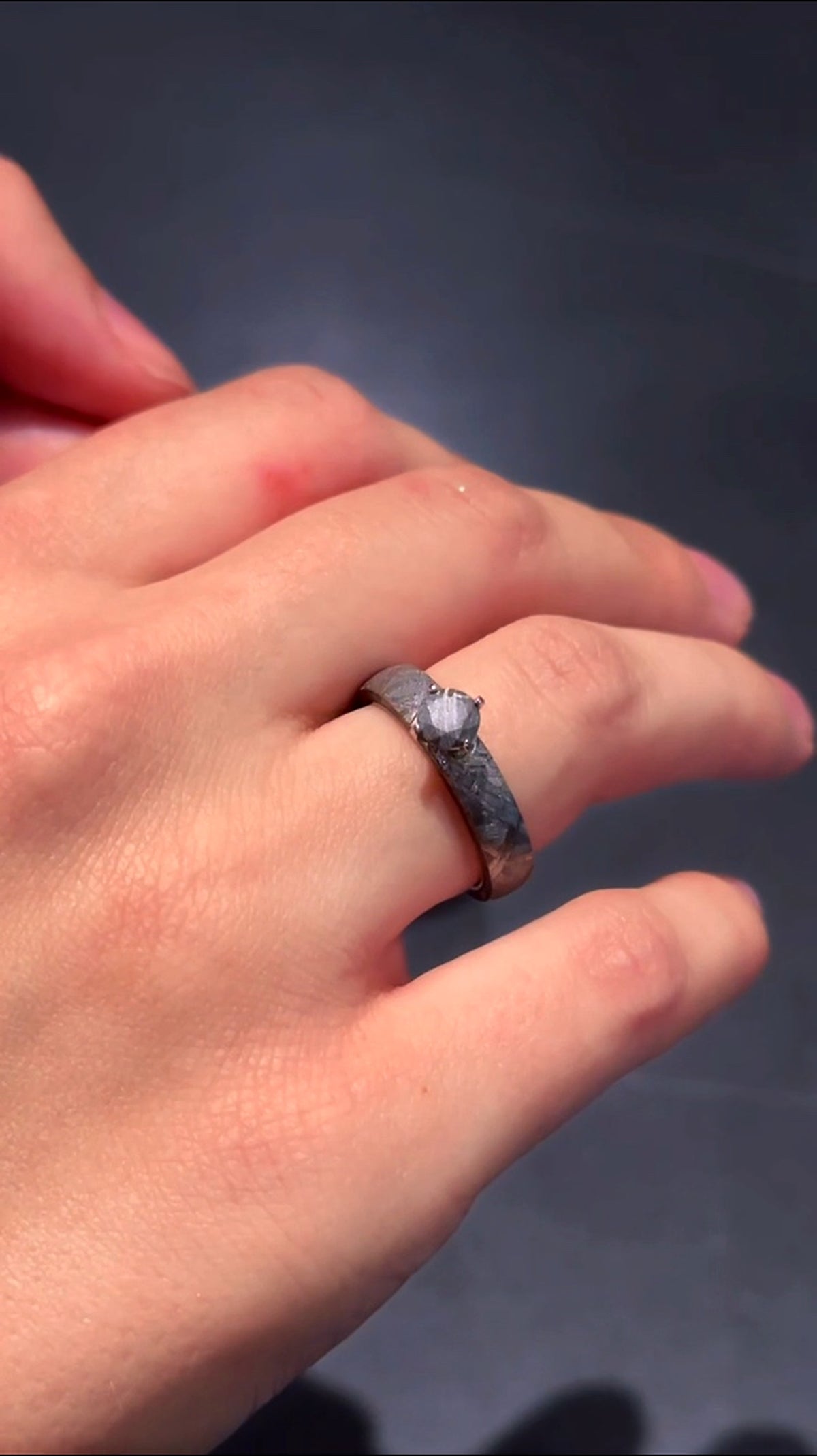Astra Diamond, Muonionalusta Meteorite Ring