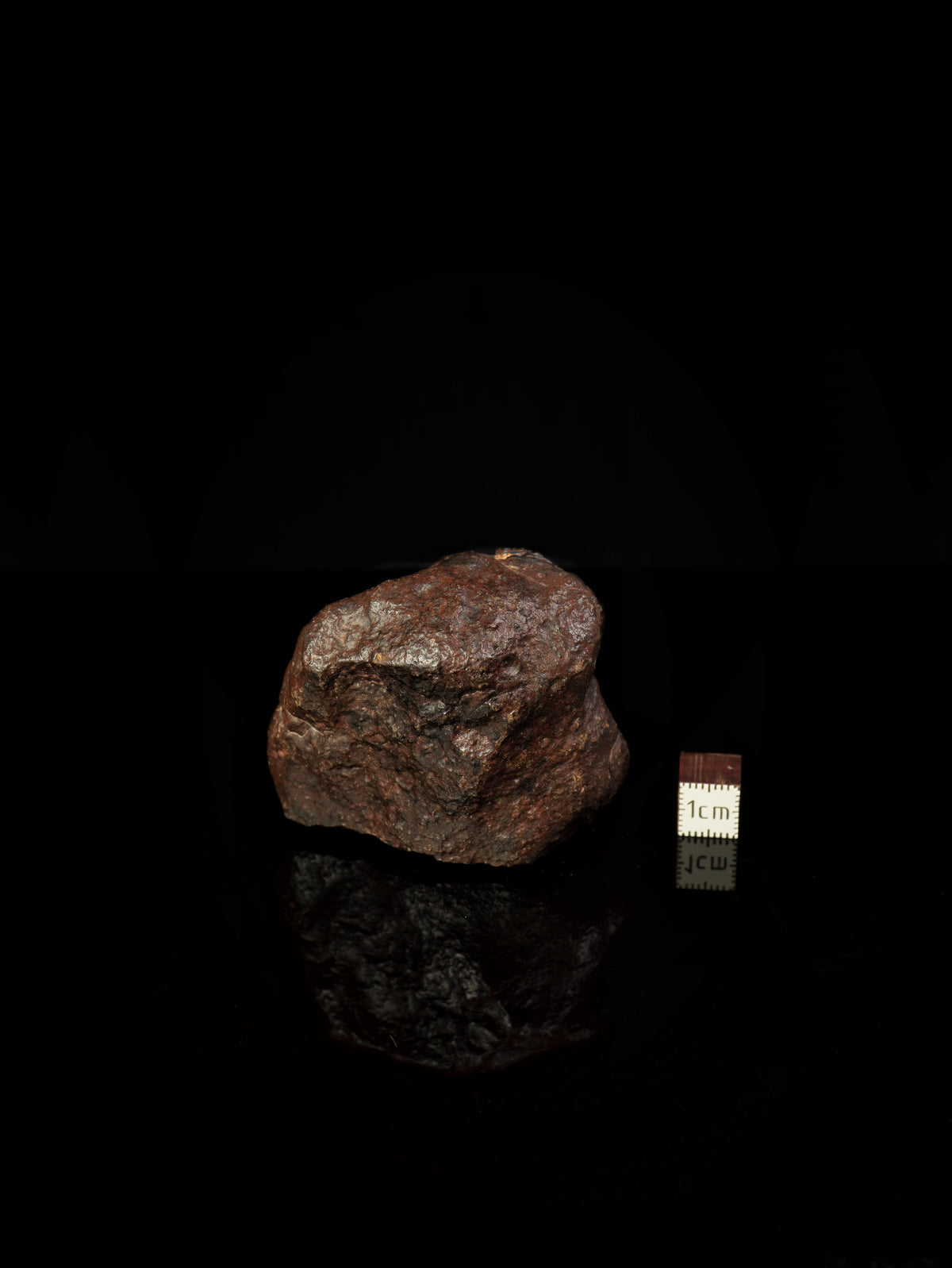 CHONDRITE METEORITE, NORTH WEST AFRICA. 184,6 GRAMS.