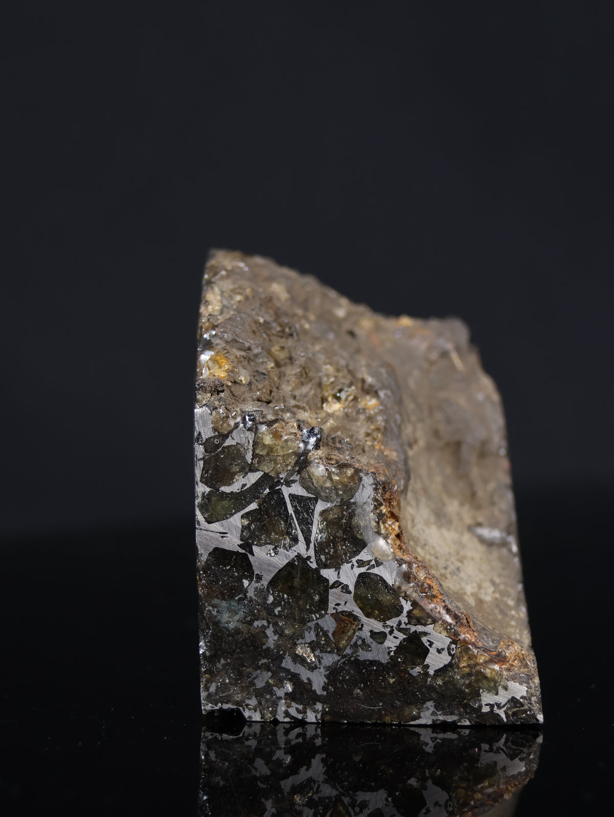 Seymchan meteorite, Russia. 95 grams end-cut.
