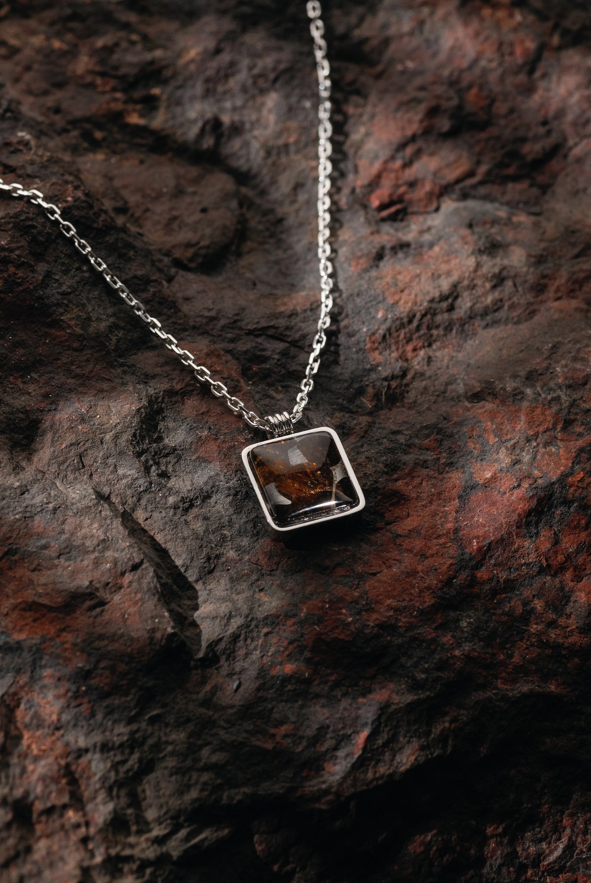 SQUARE PENDANT OF SERICHO METEORITE