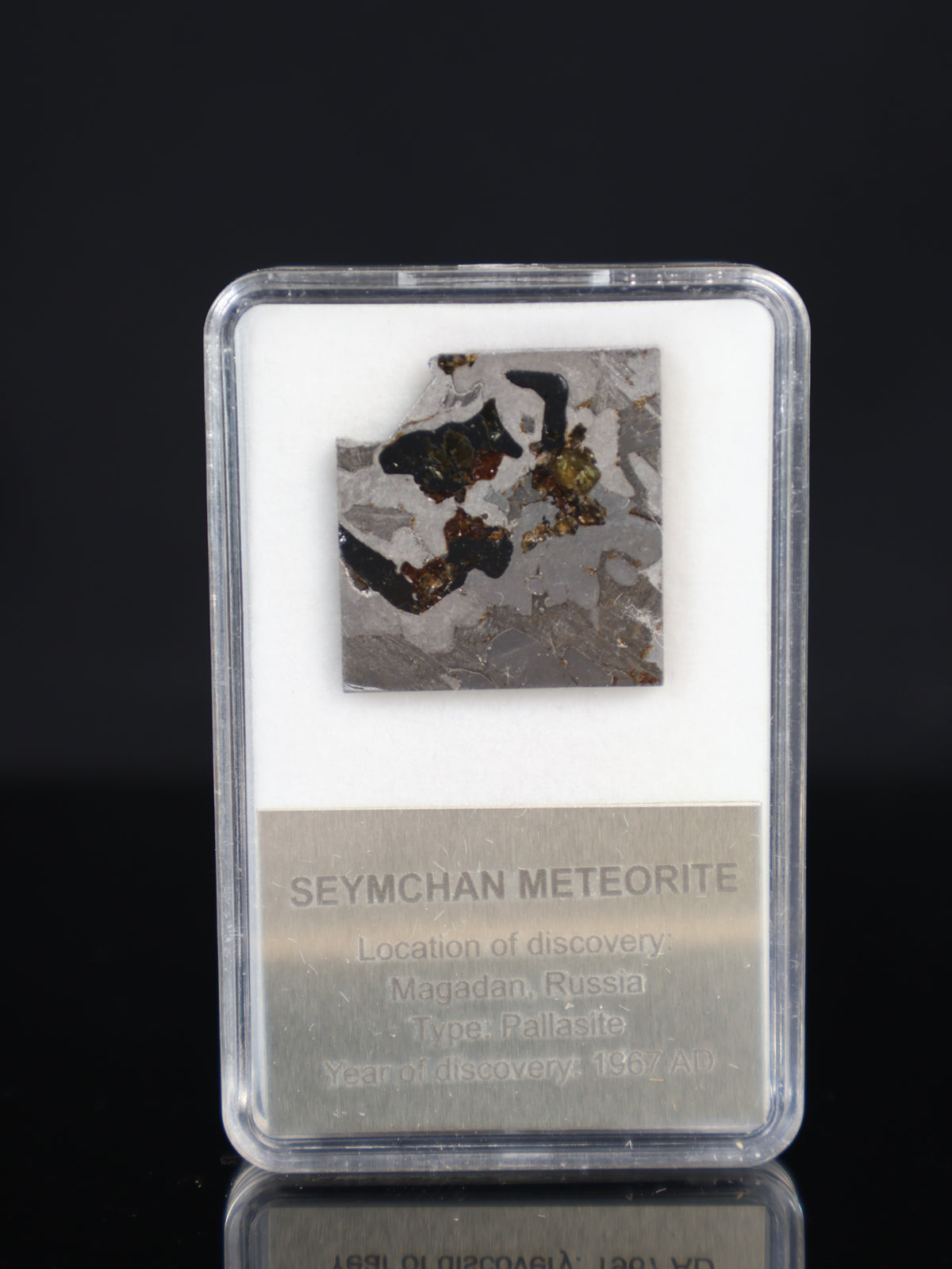 SEYMCHAN METEORITE, RUSSIA. DISPLAY BOX. 6,3 GRAMS.