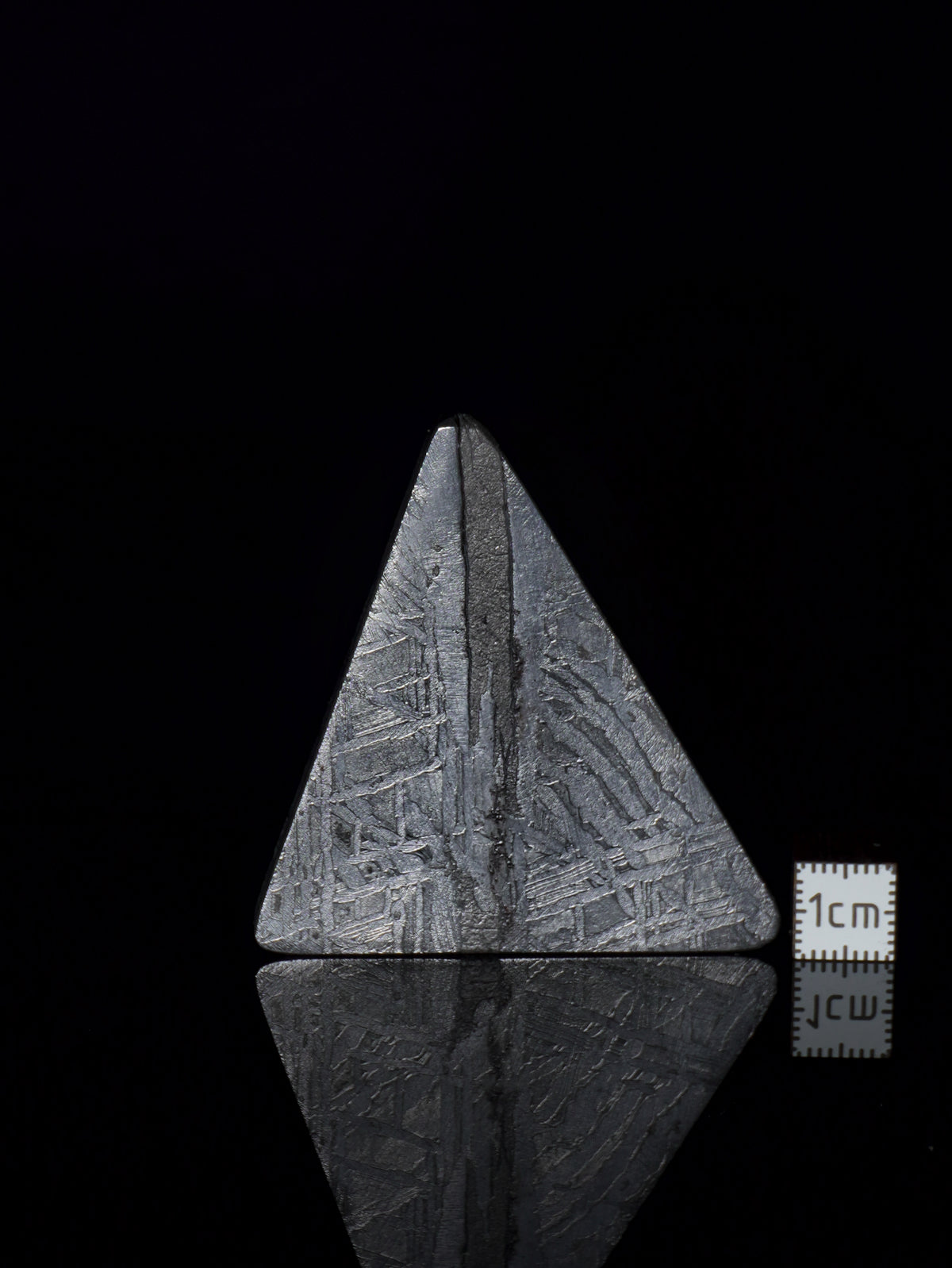 Aletai Meteorite, Gobi Desert, China. 53,66 grams.