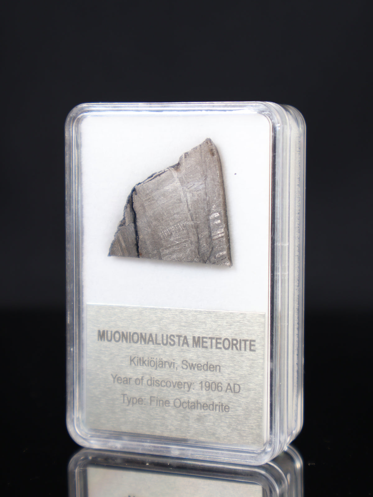 MUONIONALUSTA METEORITE, SWEDEN. DISPLAY BOX. 5,66 GRAMS.