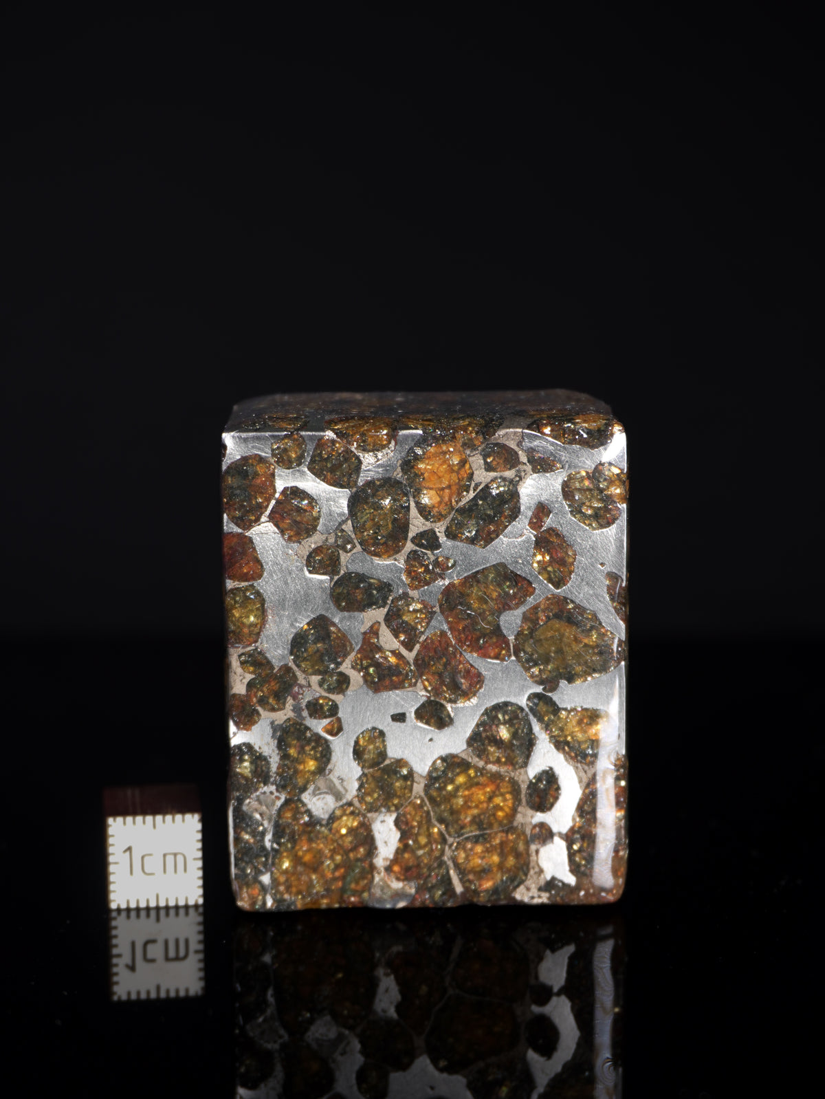 SERICHO PALLASITE METEORITE, KENYA. 258 GRAMS CUBE