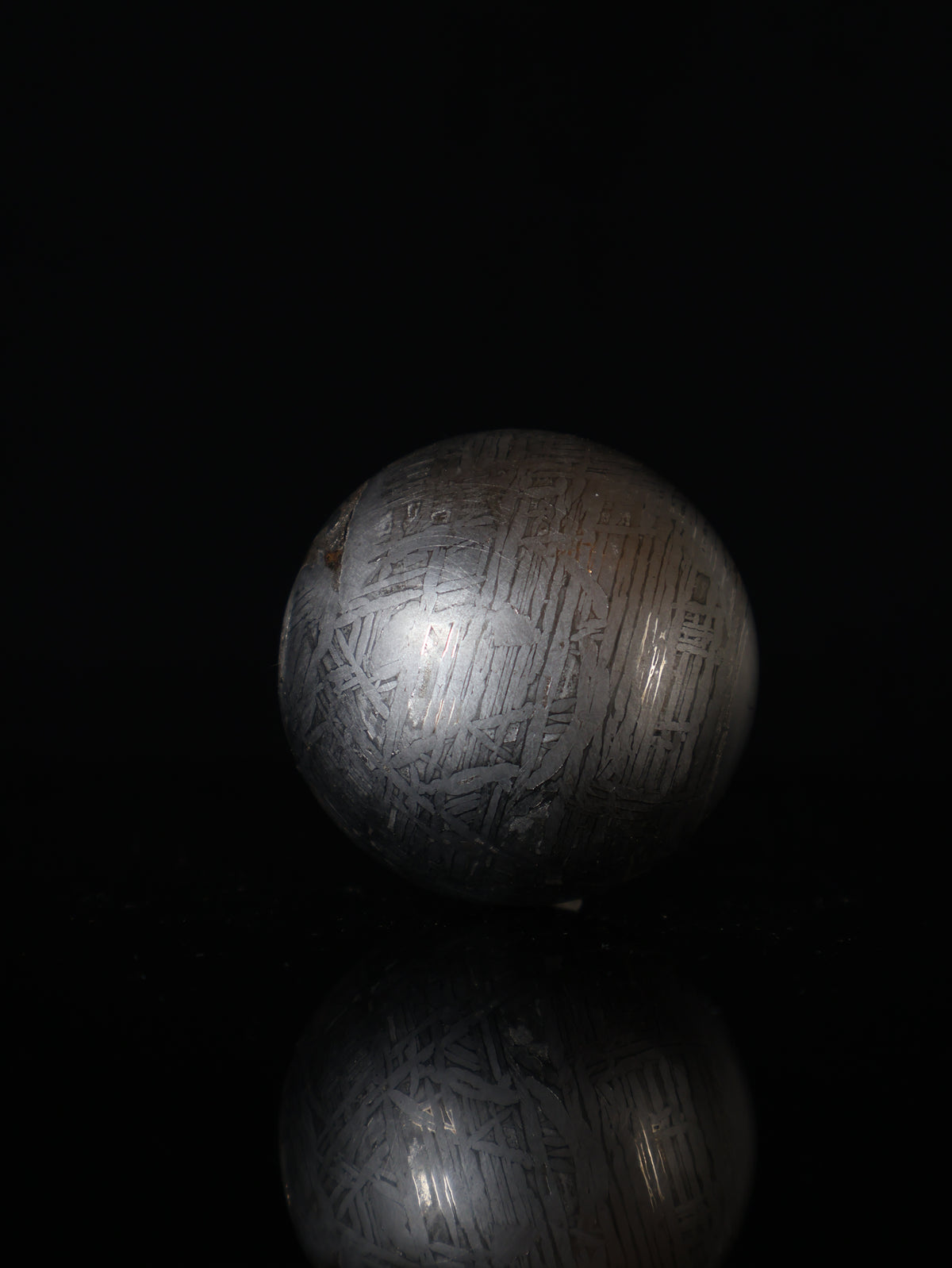 Aletai meteorite sphere, 340g
