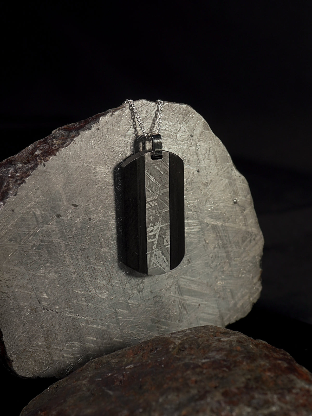 Muonionalusta meteorite pendant with Carbon Fiber