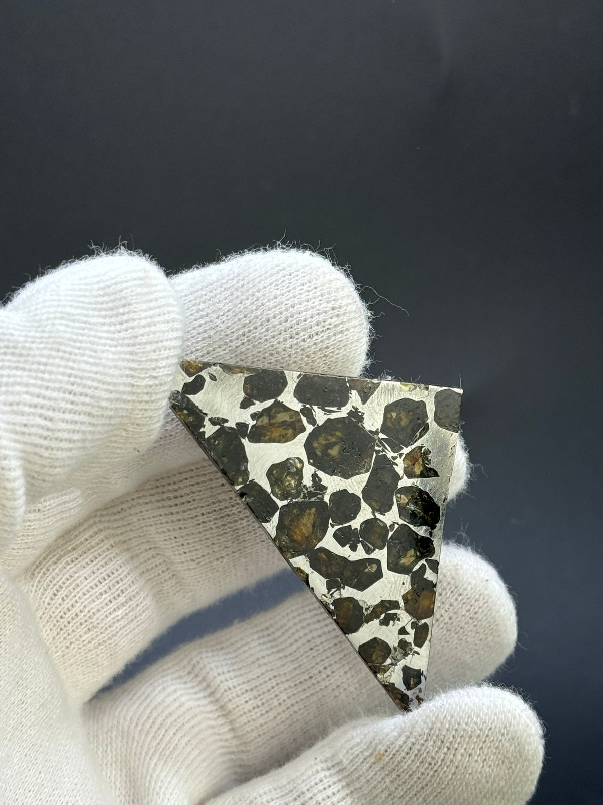 SEYMCHAN METEORITE, MAGADAN REGION, RUSSIA. 13,51 GRAMS.