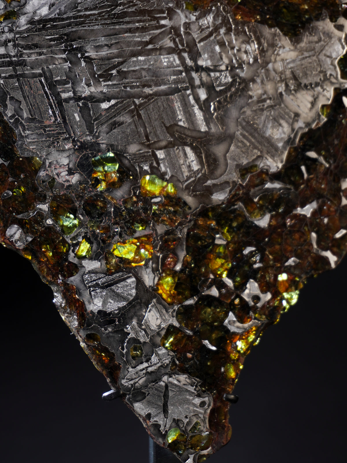 SEYMCHAN METEORITE, MAGADAN REGION, RUSSIA. 187  GRAMS.