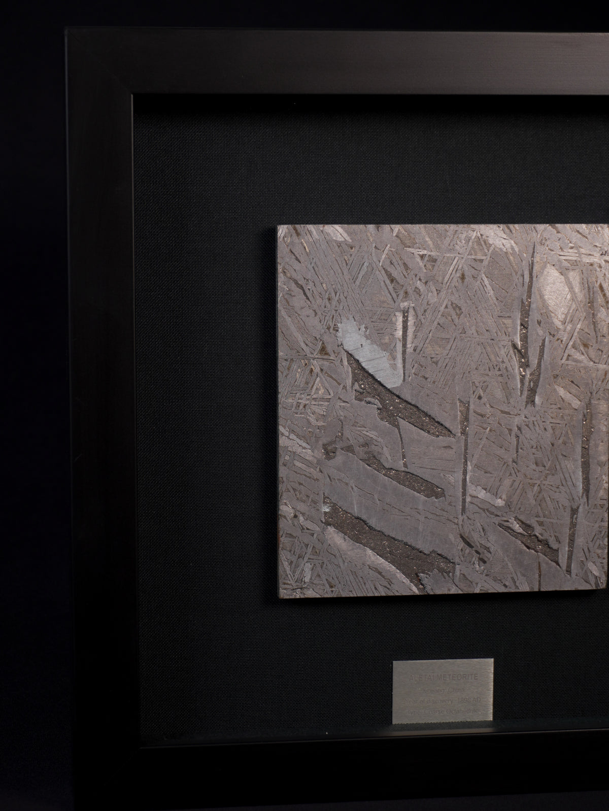 Aletai Meteorite Framed slice – 410 g
