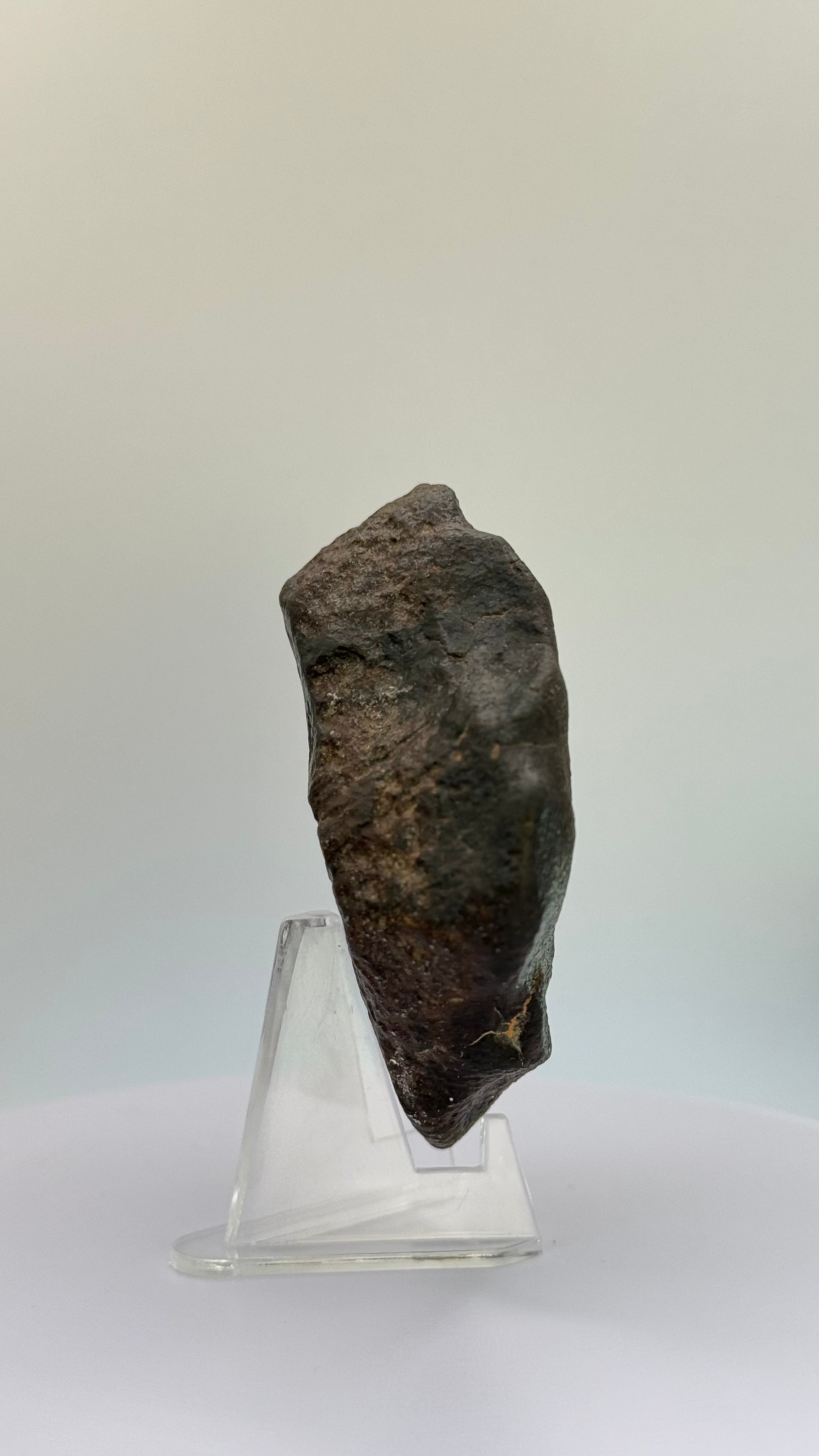 Chondrite Meteorite, North West Africa. 153.66g