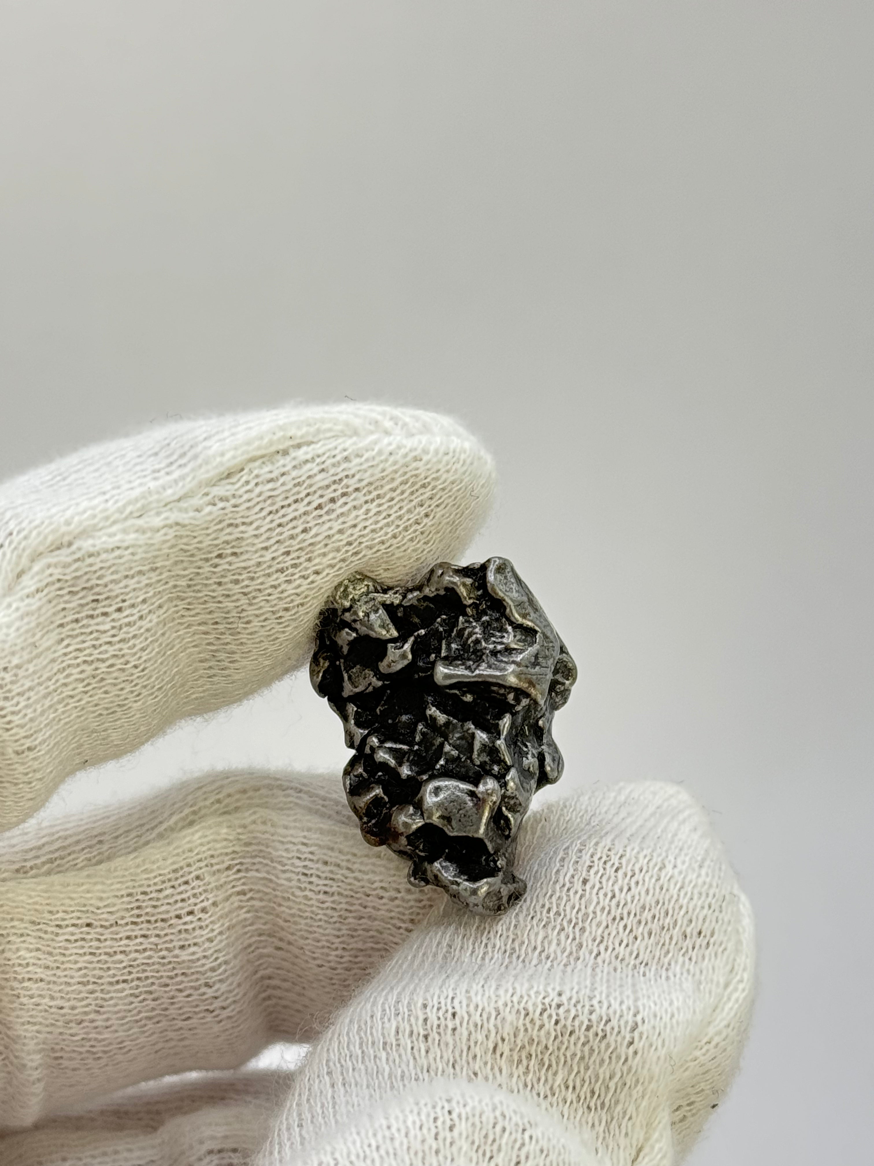 Campo del Cielo meteorite, South America. 19,72 grams