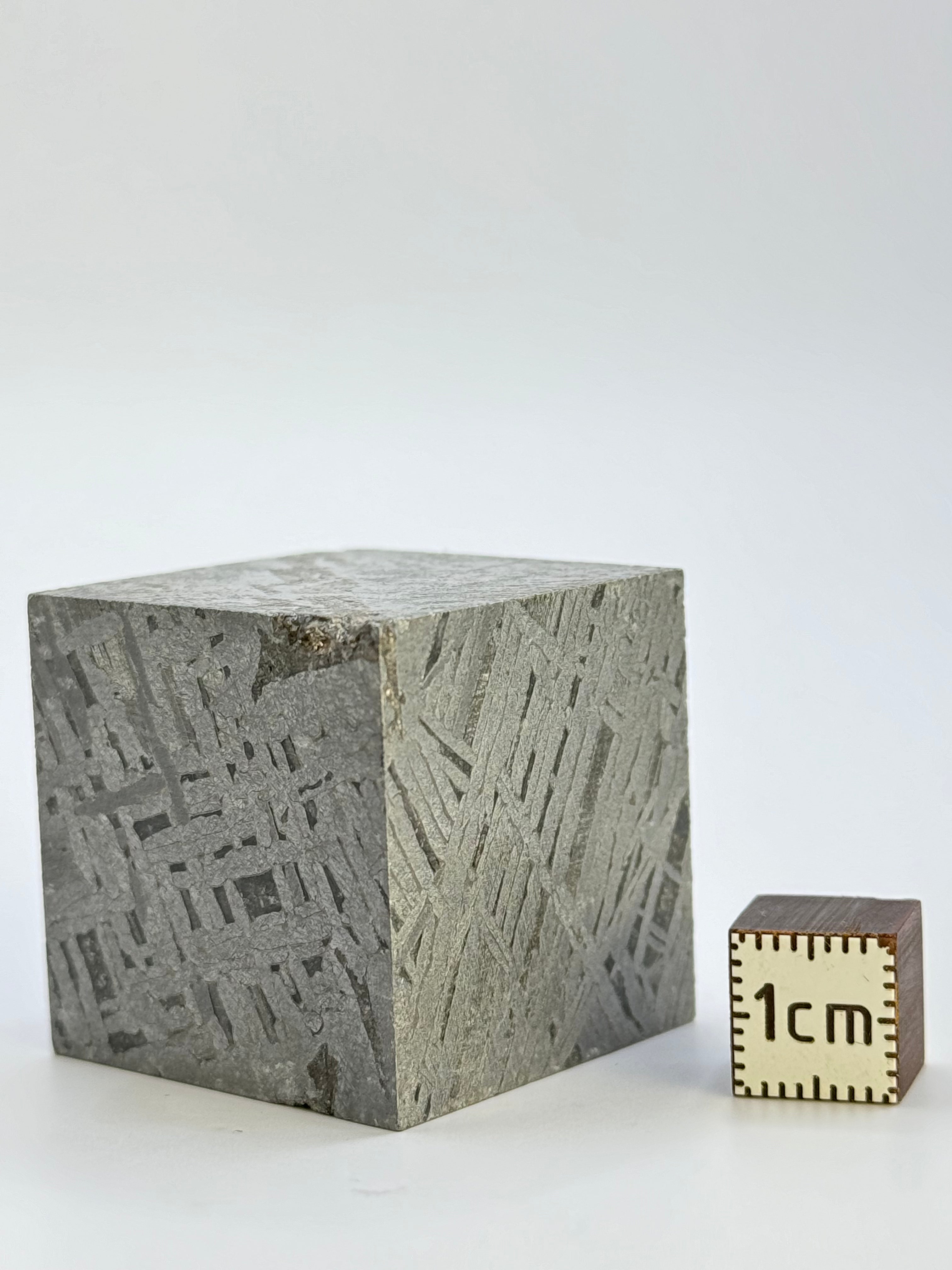 Aletai meteorite Cube, Gobi Desert, China. 190 grams.