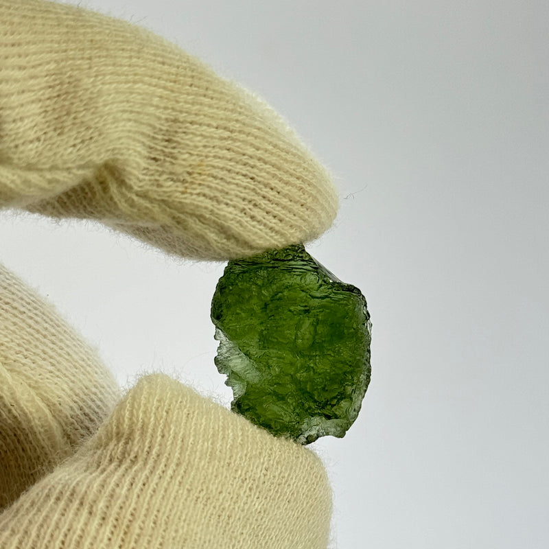 Raw Moldavite, Czech Republic. 3,78 grams.