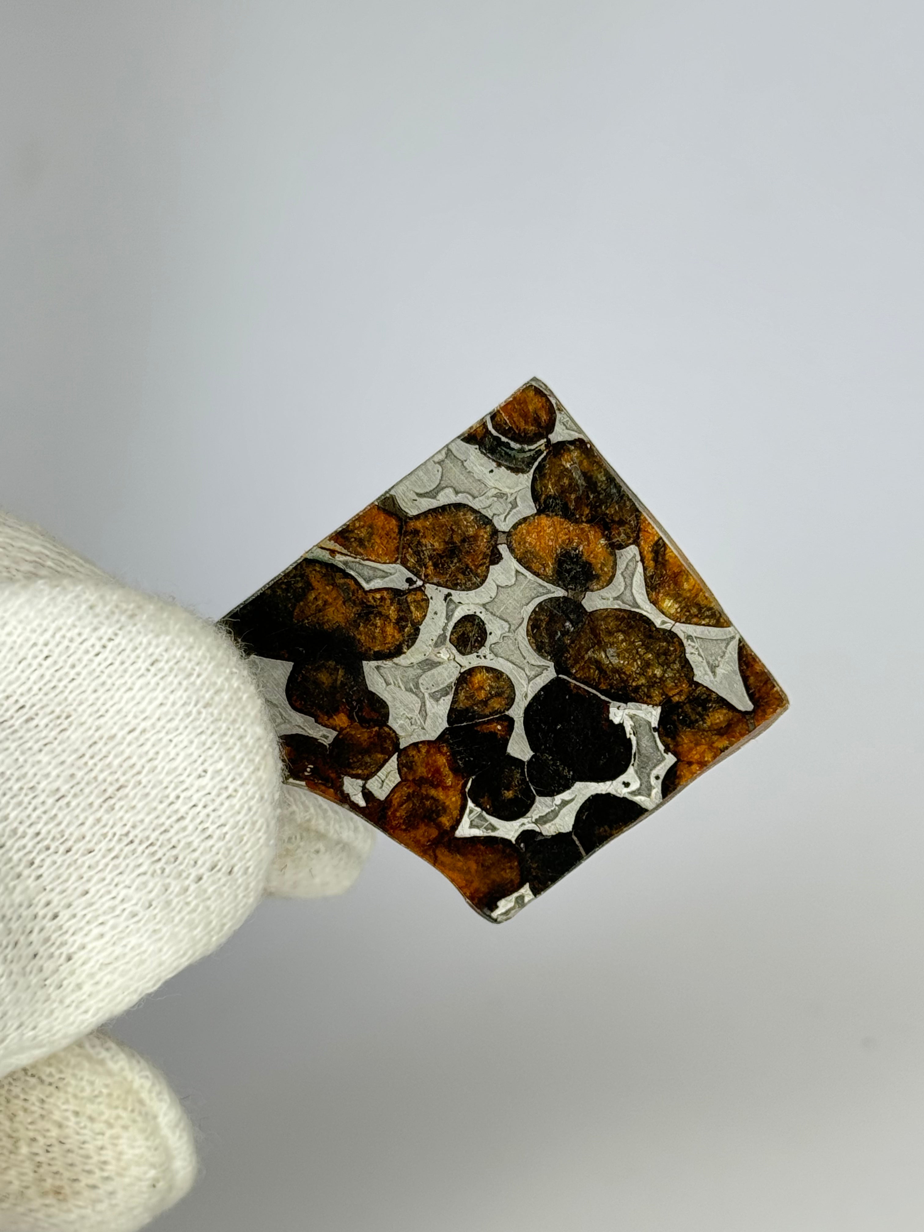 Sericho Meteorite, Kenya. 5,81 grams.