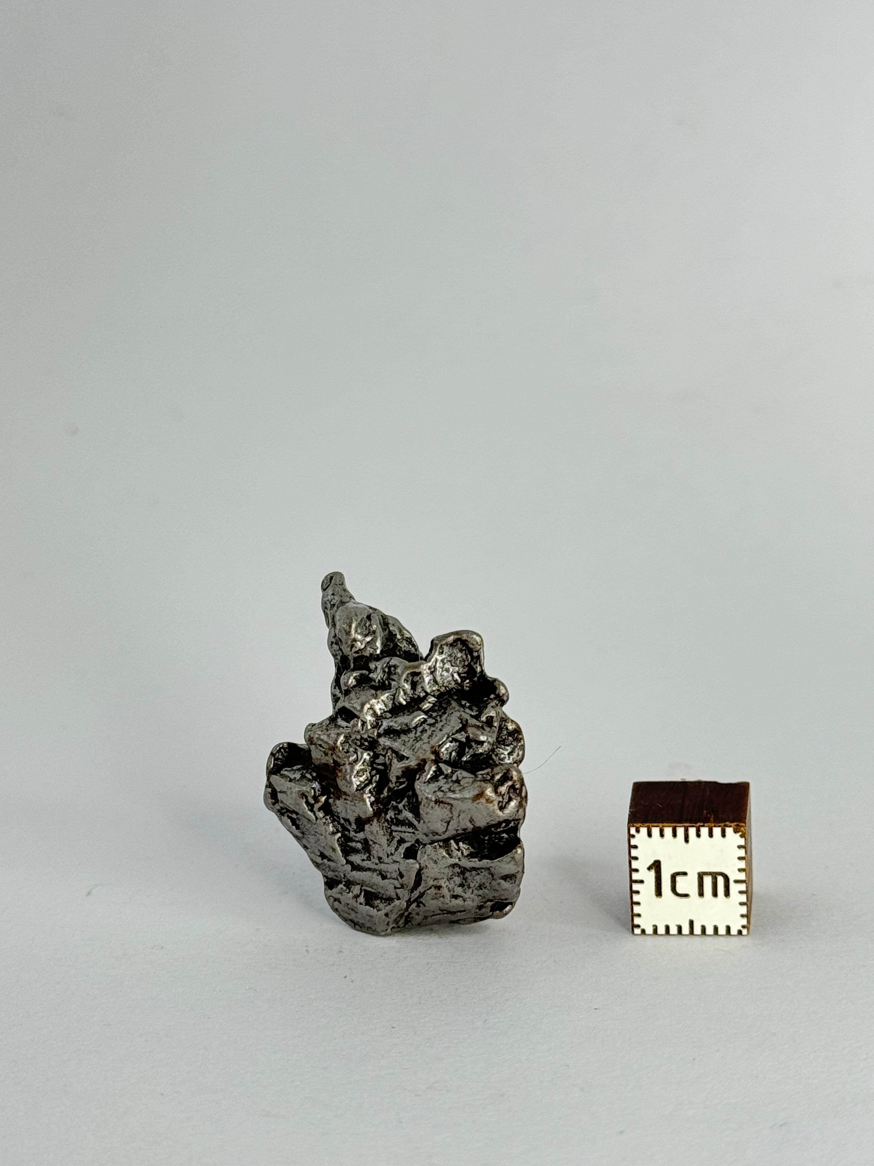 Campo Del Cielo Meteorite, South America. 23,42 grams.