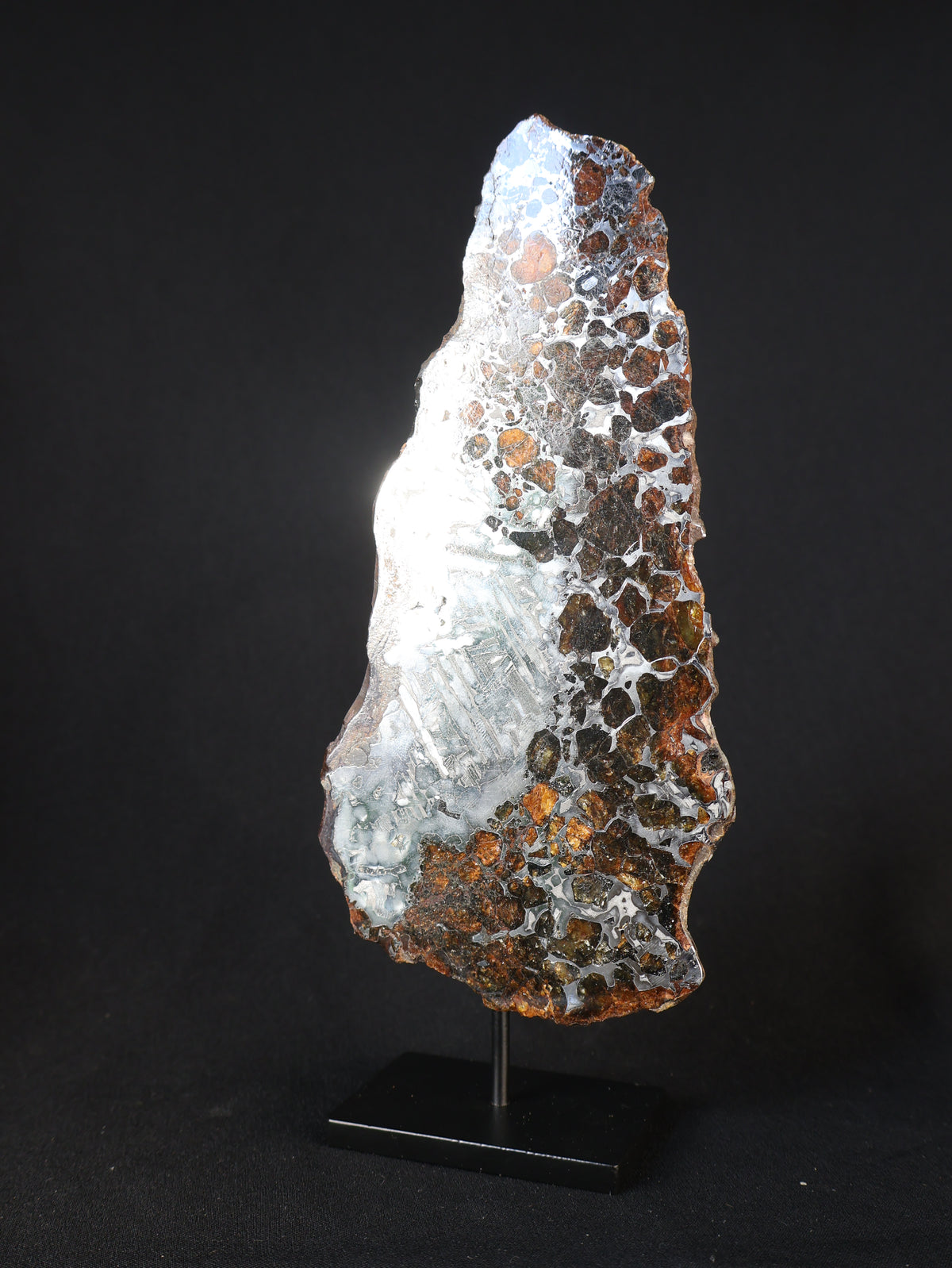 SEYMCHAN METEORITE, MAGADAN REGION, RUSSIA. 129,2 GRAMS SLICE.
