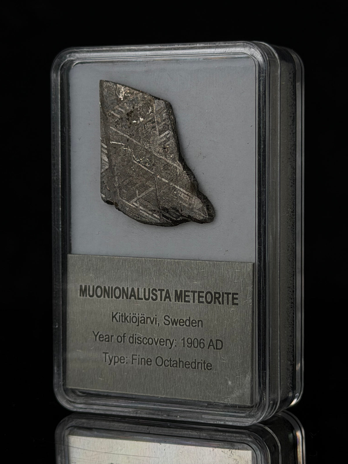 MUONIONALUSTA METEORITE, SWEDEN. DISPLAY BOX. 5 GRAMS.