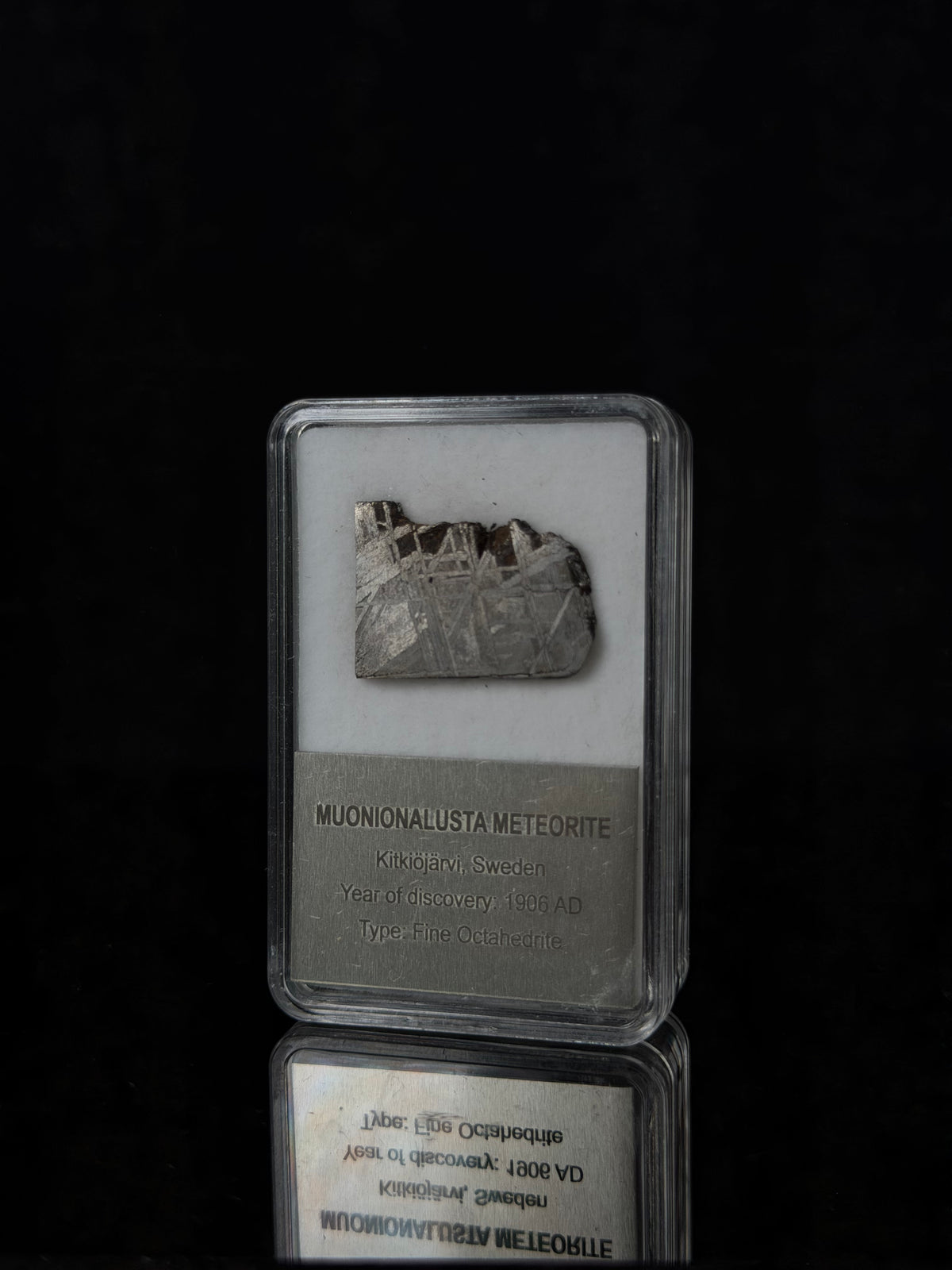 MUONIONALUSTA METEORITE, SWEDEN. DISPLAY BOX. 5,32 GRAMS.