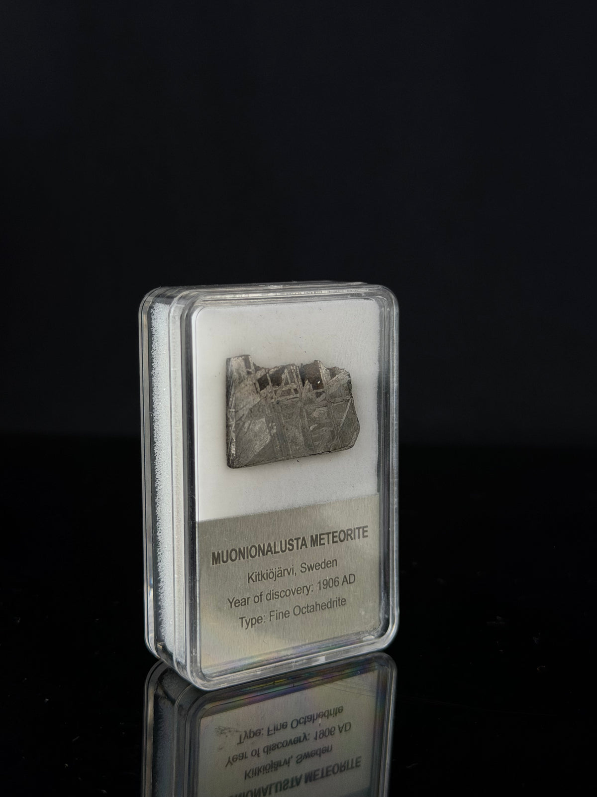 MUONIONALUSTA METEORITE, SWEDEN. DISPLAY BOX. 5,32 GRAMS.