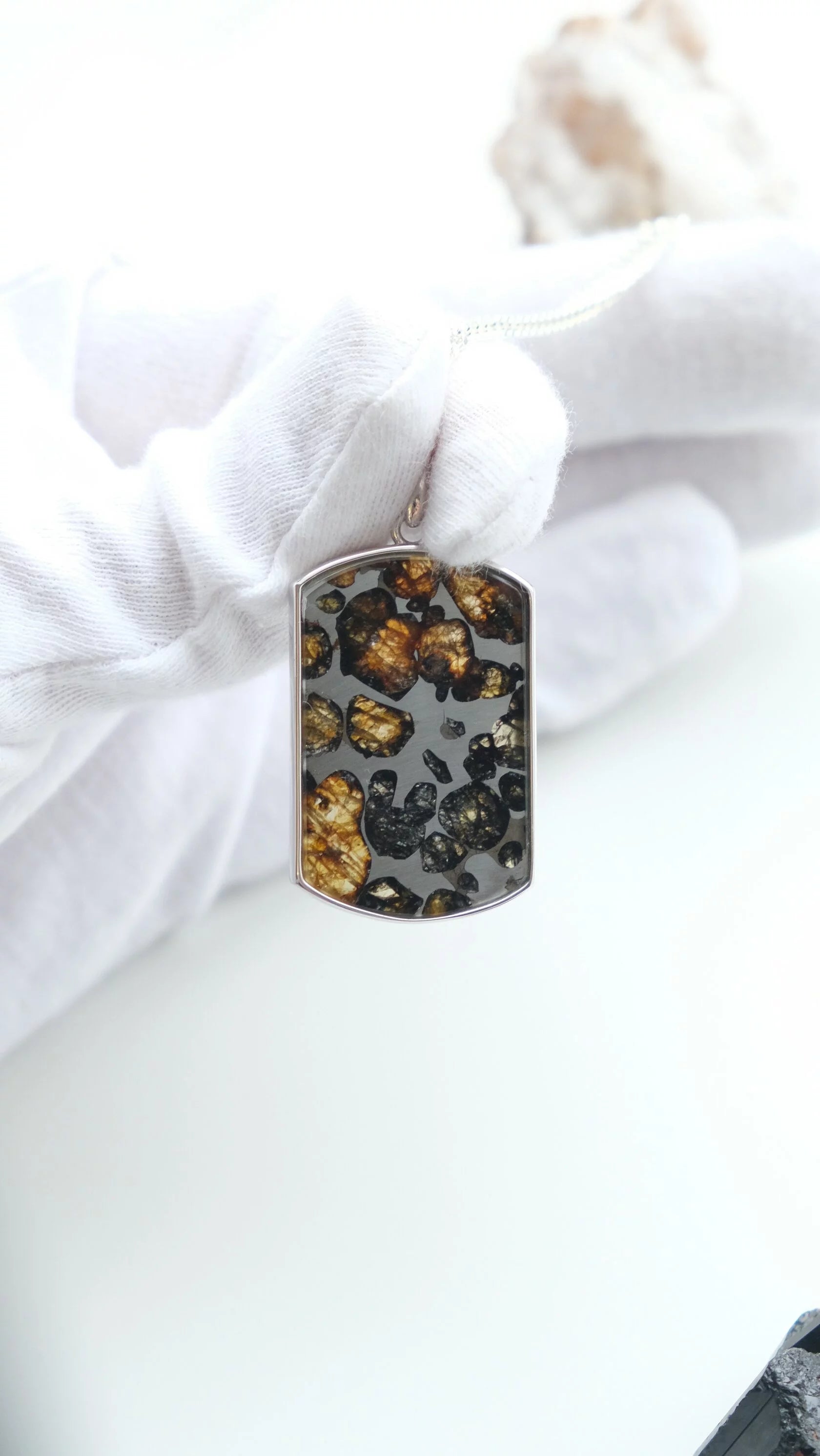 Big Dogtag Pendant of Sericho Meteorite, dogtag shape of pallasite pendant, authentic meteorite pendant