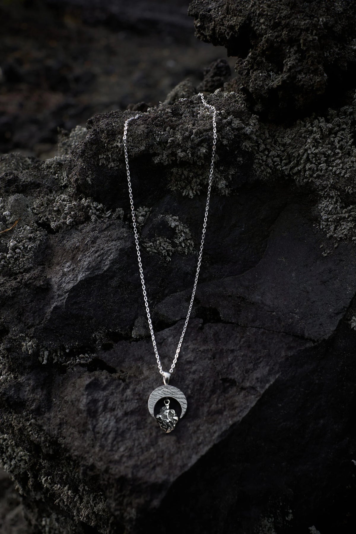 Campo del Cielo Moon Jewelry Set