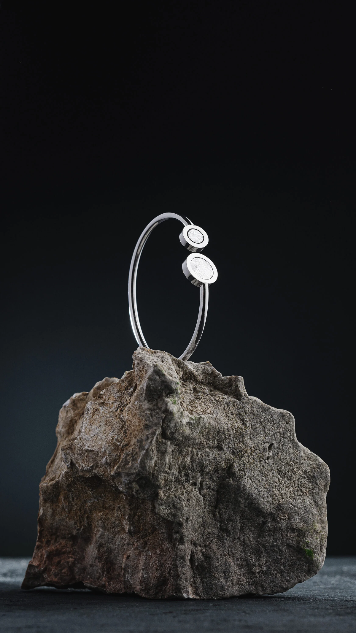 Muonionalusta meteorite Orbit Bracelet