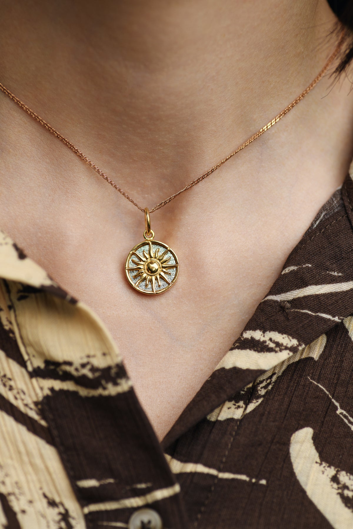 Muonionalusta meteorite pendant, Sun pendant, 18k gold plated.